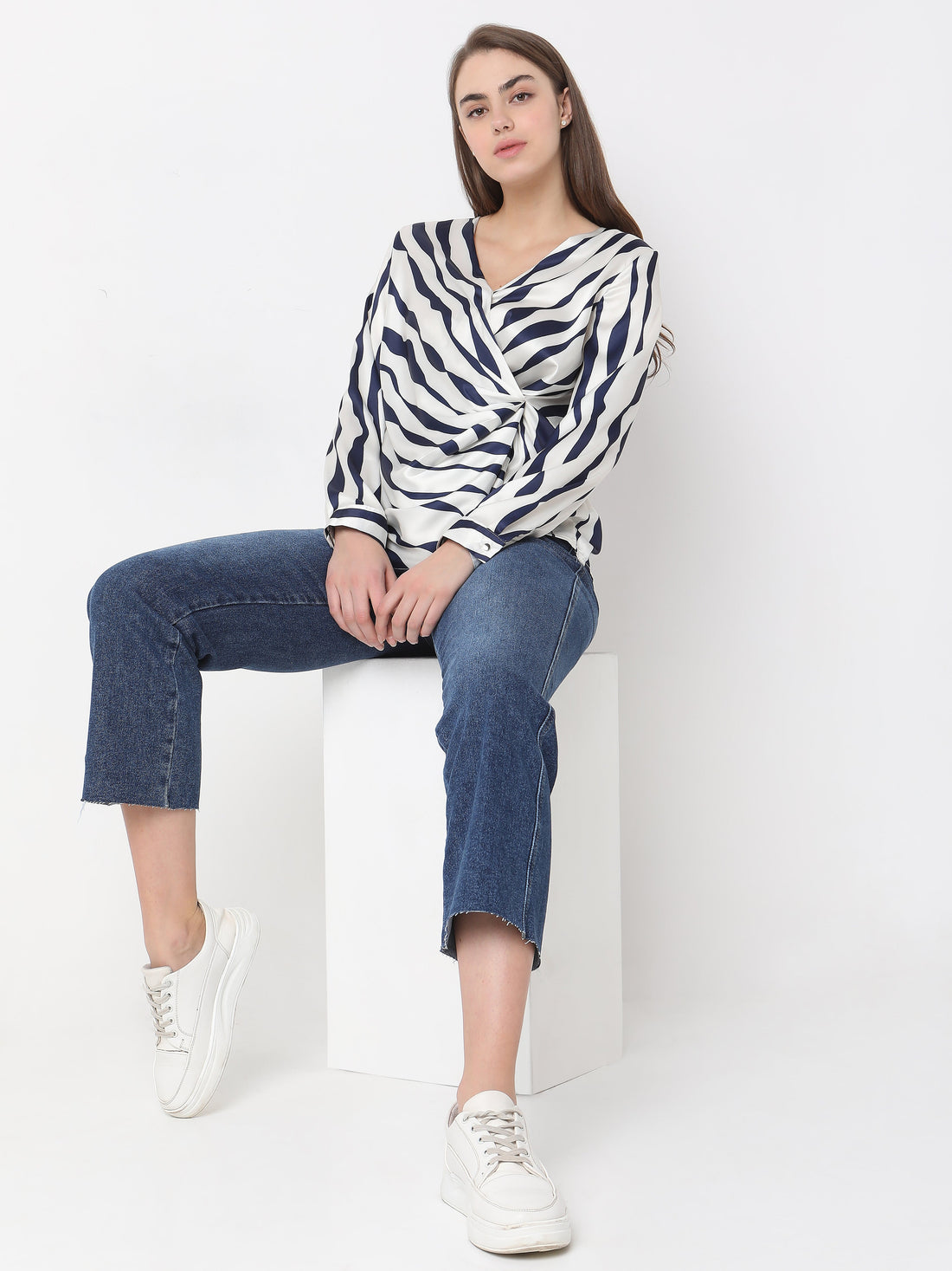 Women’s Printed Wrap Style Top