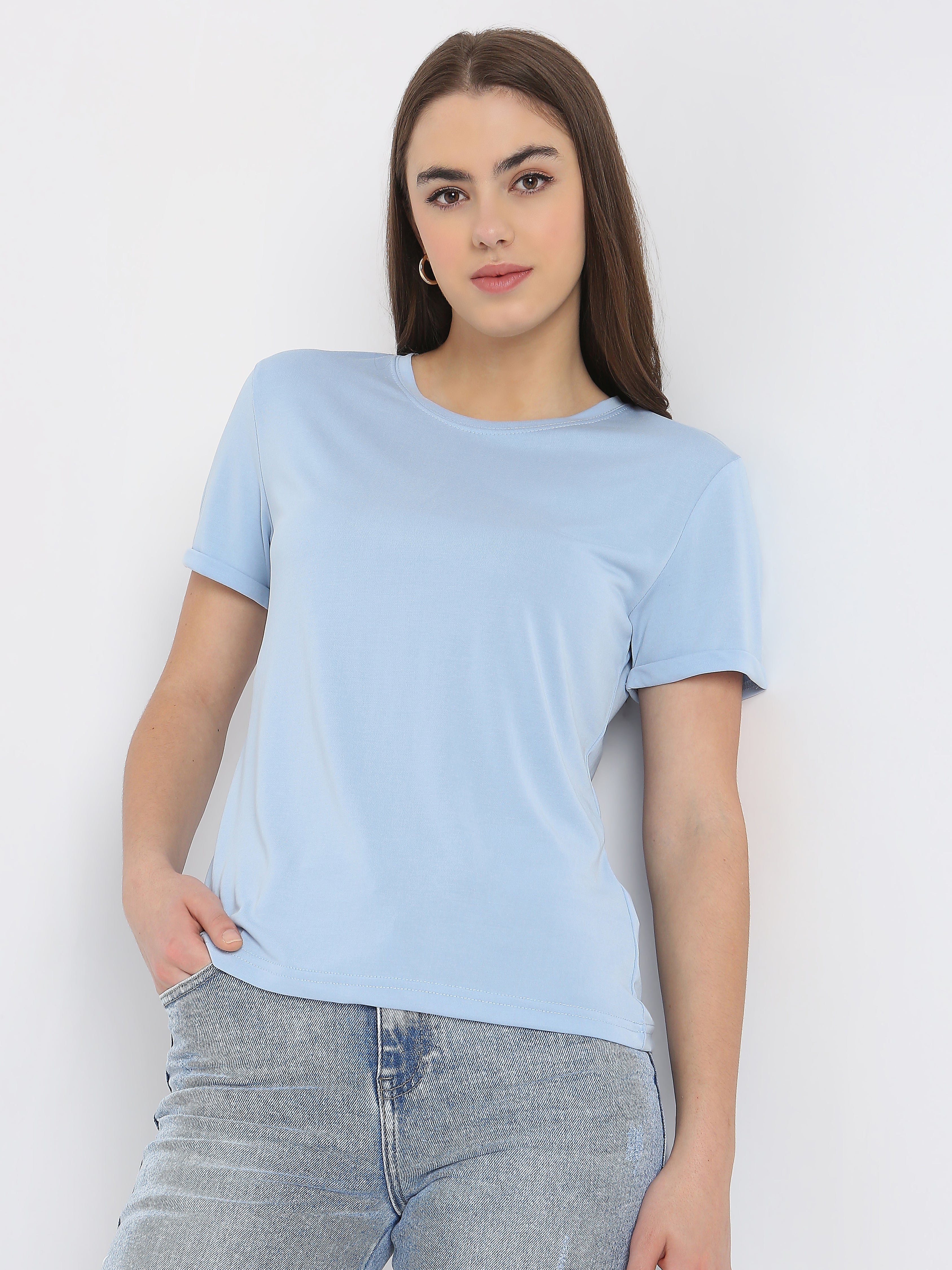 Minimal Everyday Crew Neck Top