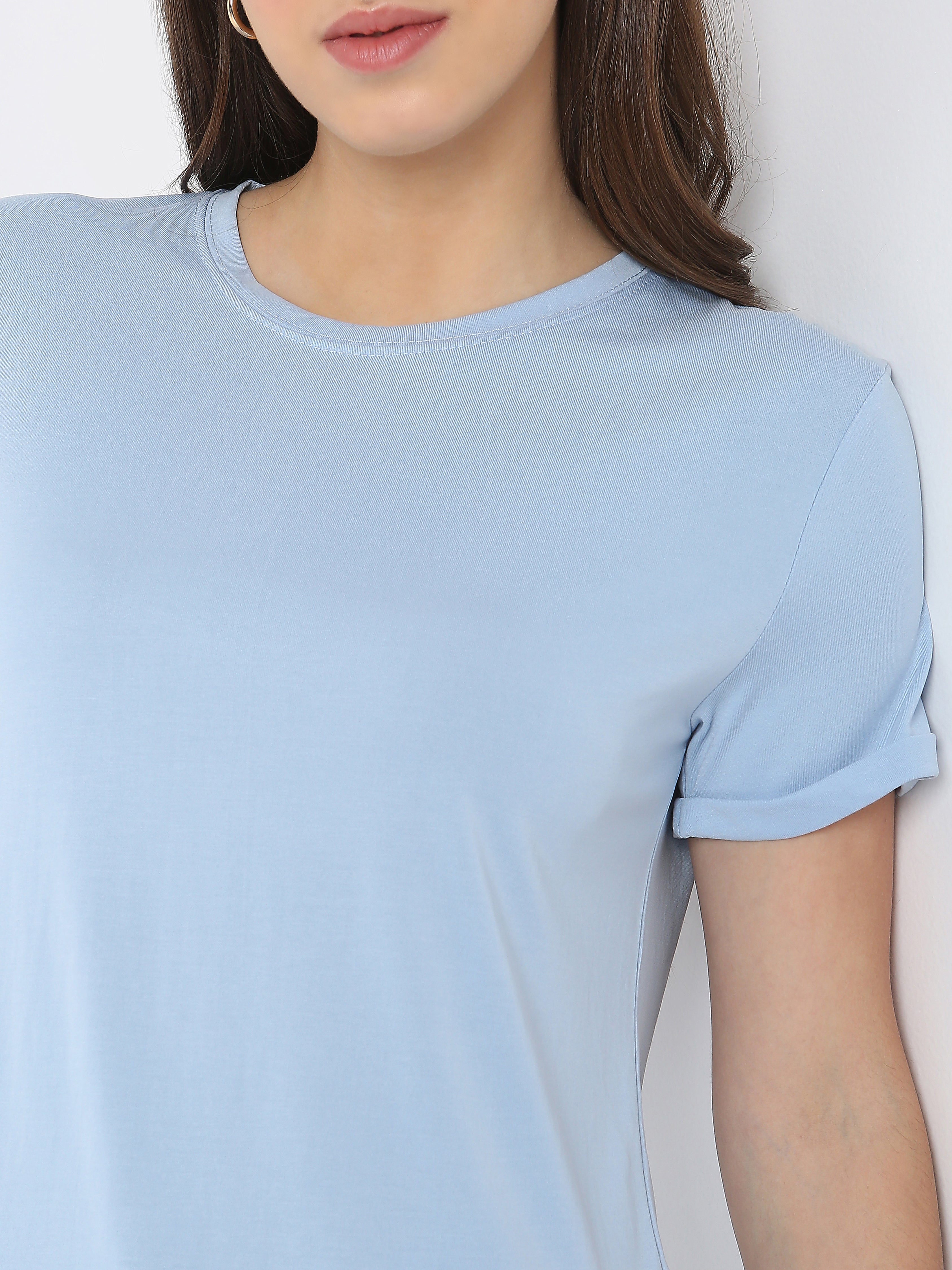 Minimal Everyday Crew Neck Top