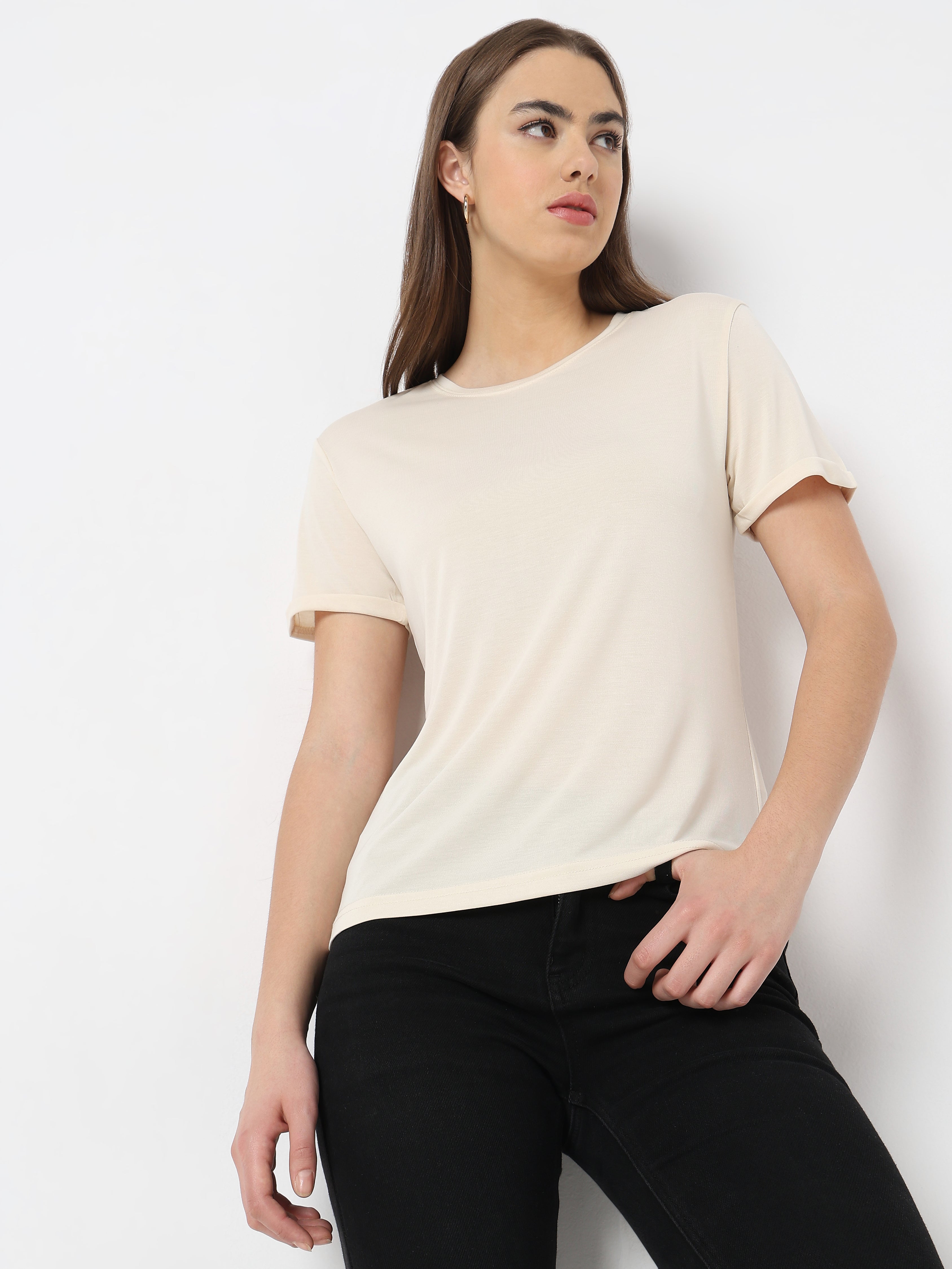 Minimal Everyday Crew Neck Top