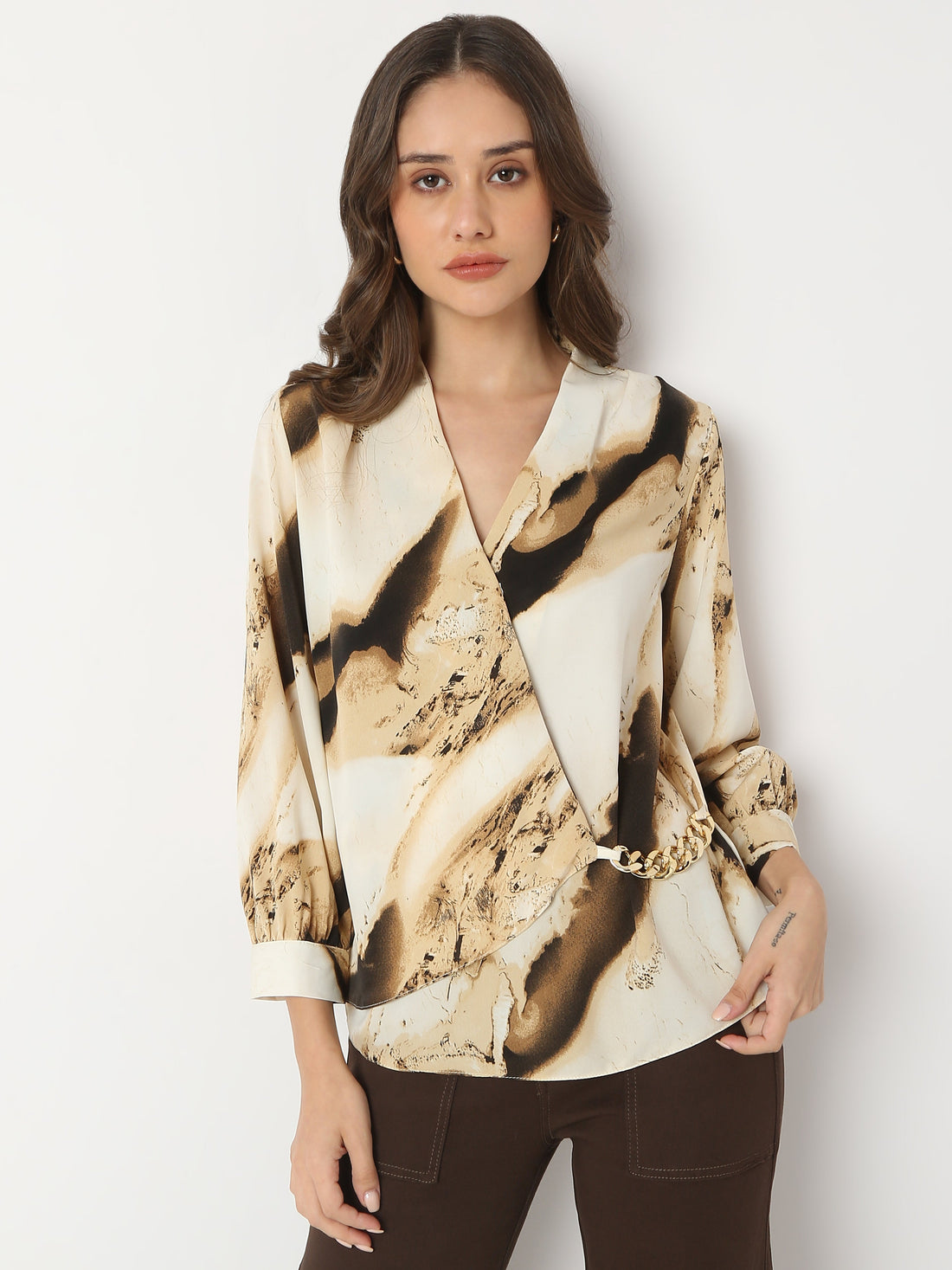 Abstract Print Wrap Style Chain Detail Top