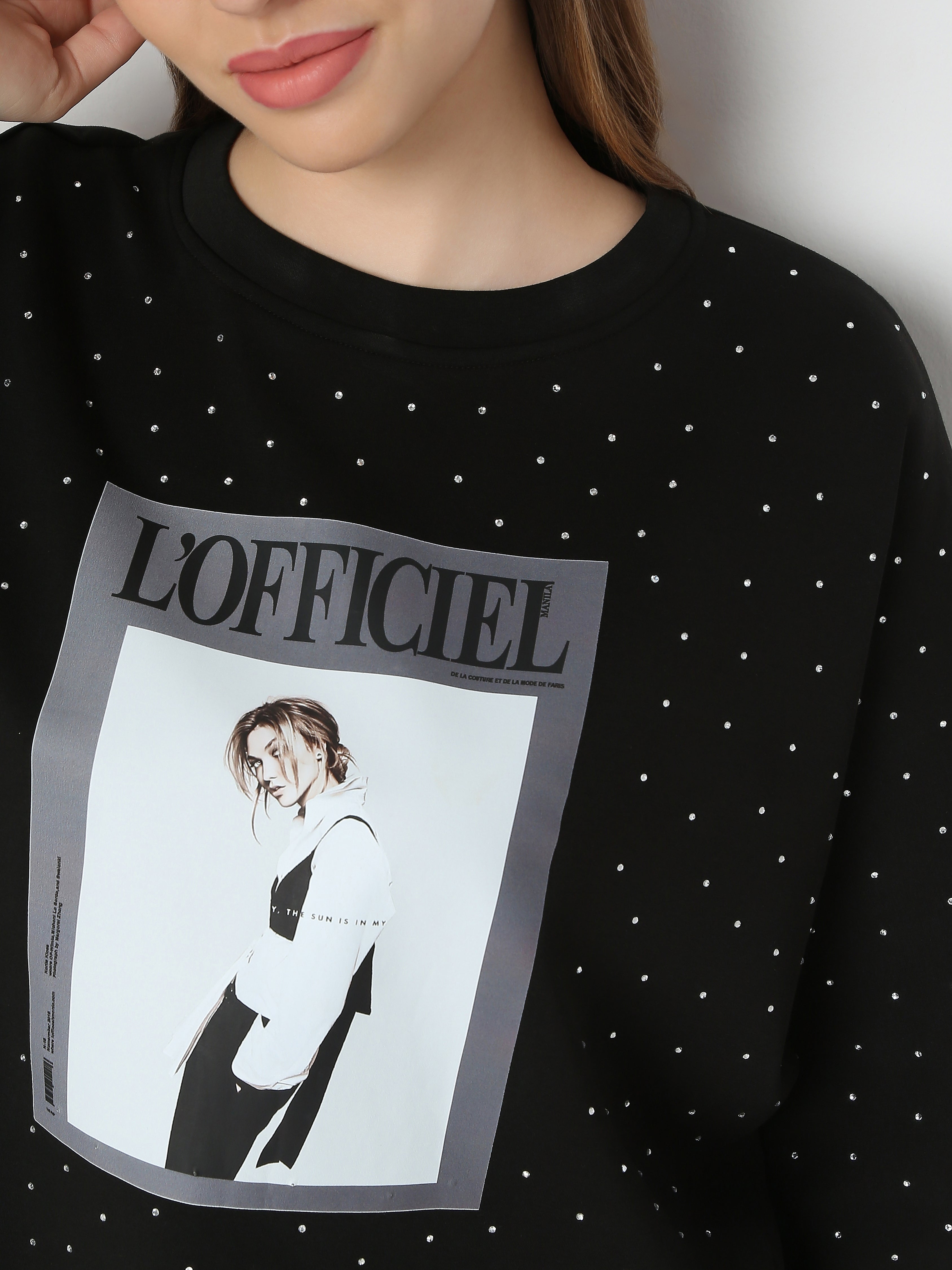 Studded Graphic Print Oversized Sweatshirt