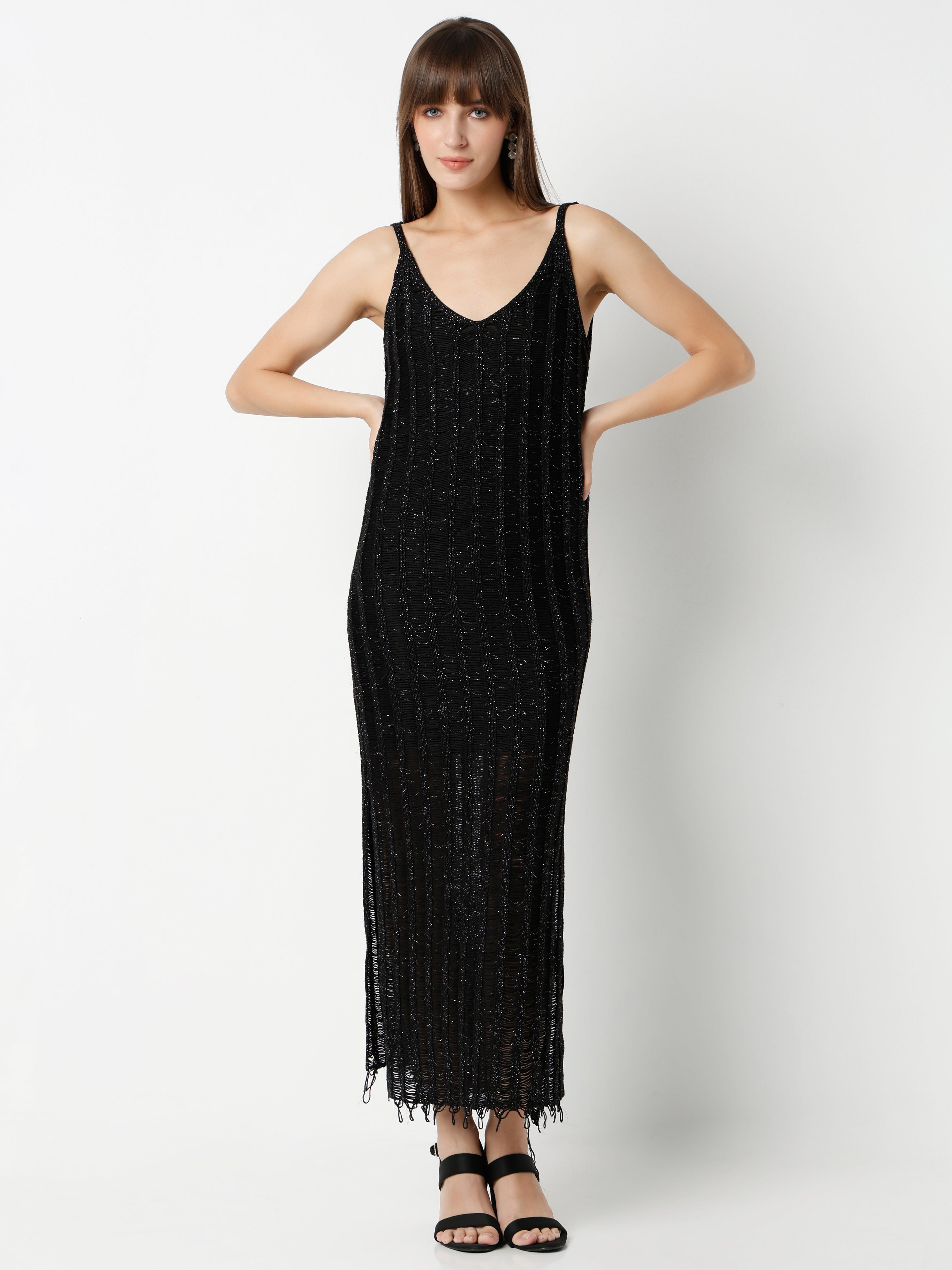 Women's Sleek V-Neck Sleeveless Maxi Dress with Textured Detail