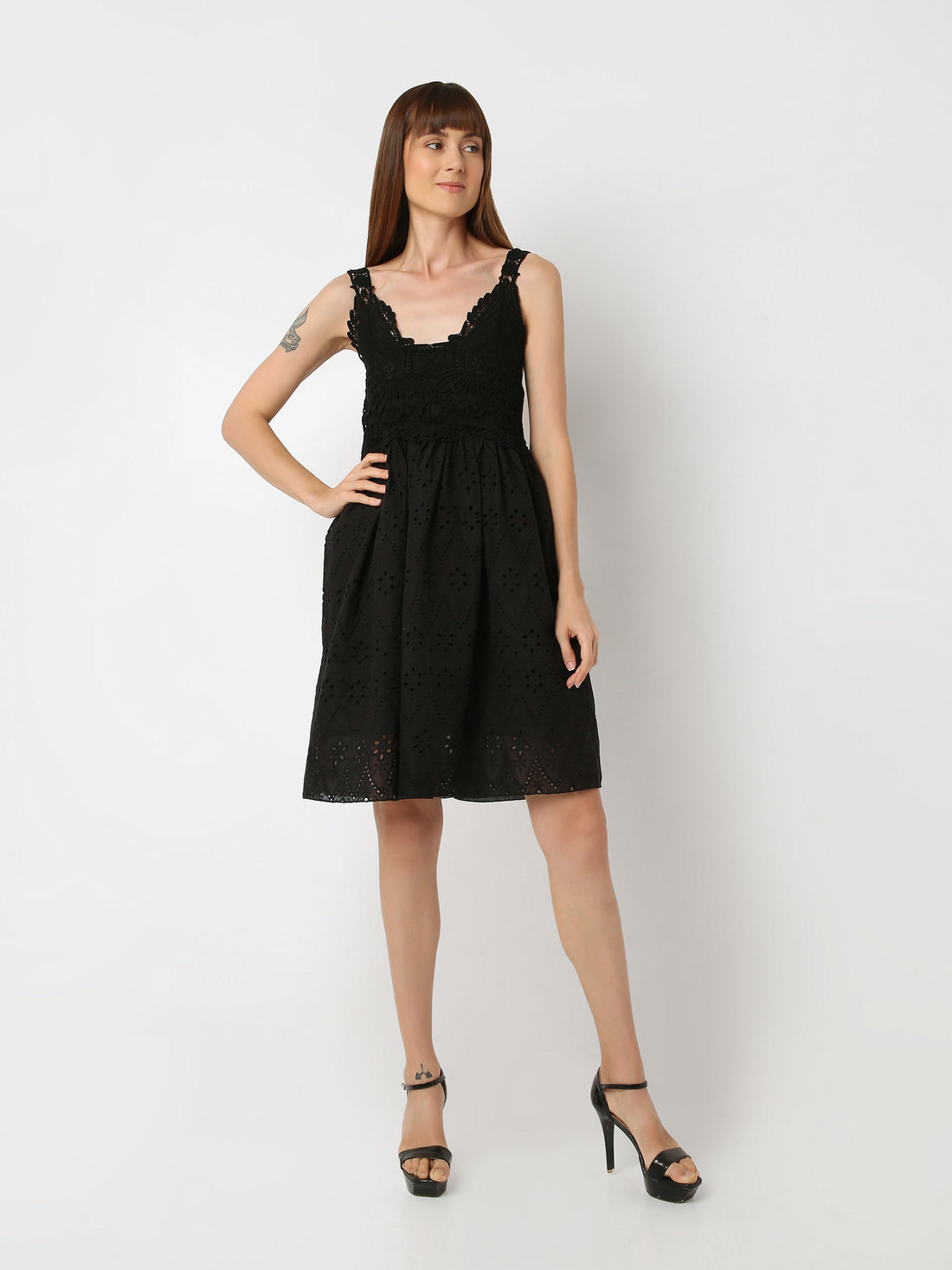 Women's Lace-Trimmed Sleeveless Dress