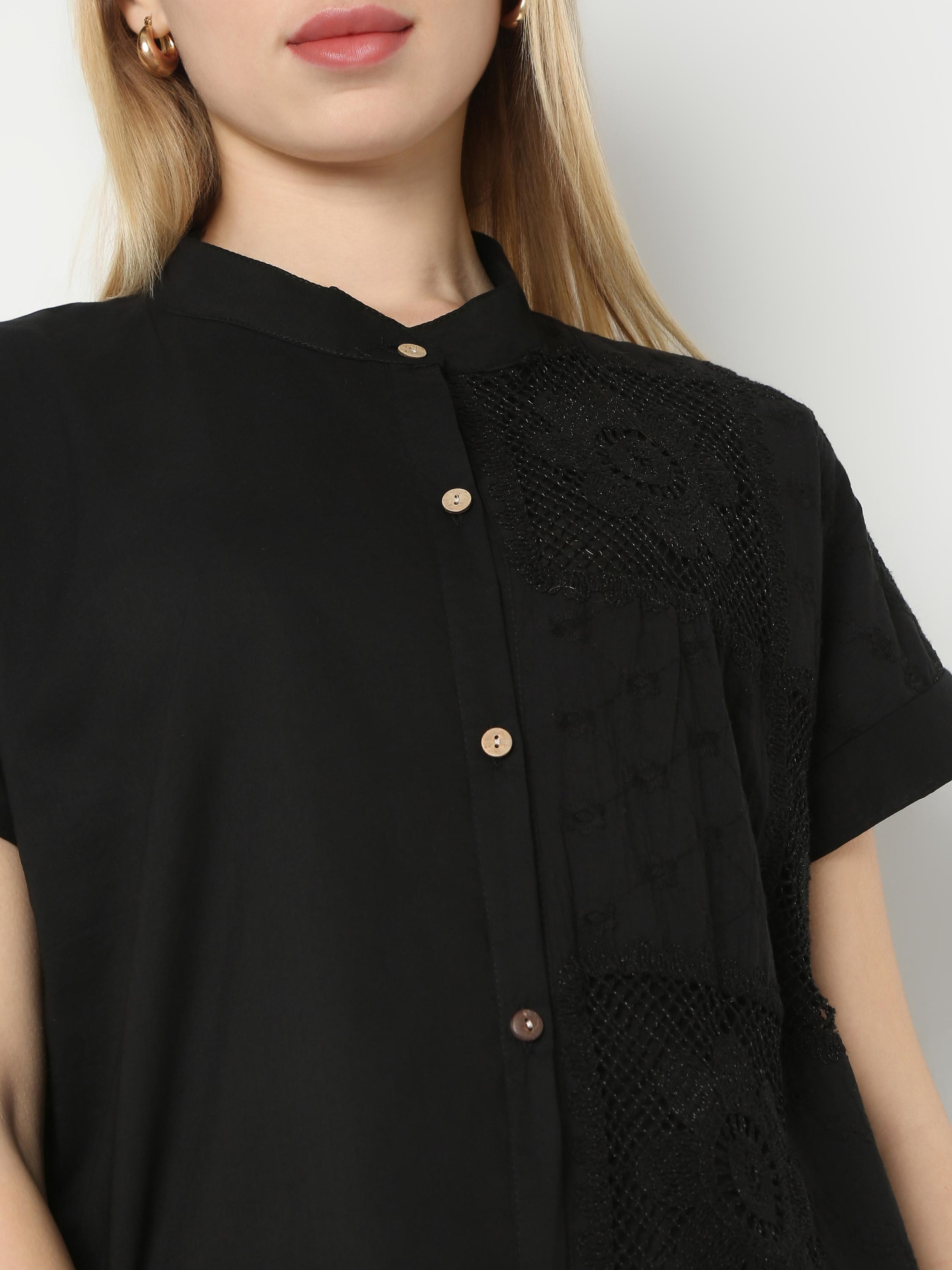 Short-Sleeve Mandarin Collar Shirt