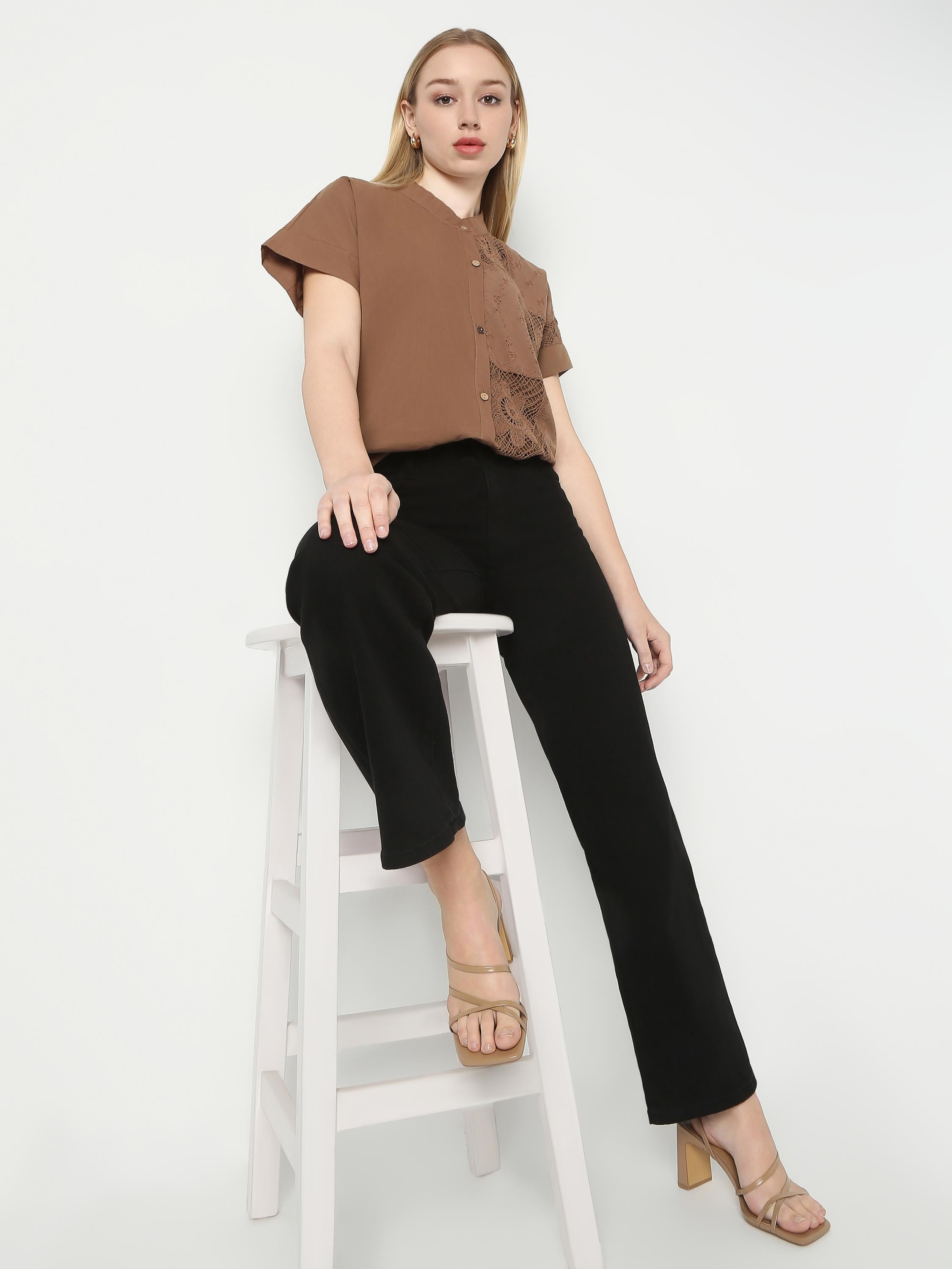 Short-Sleeve Mandarin Collar Shirt