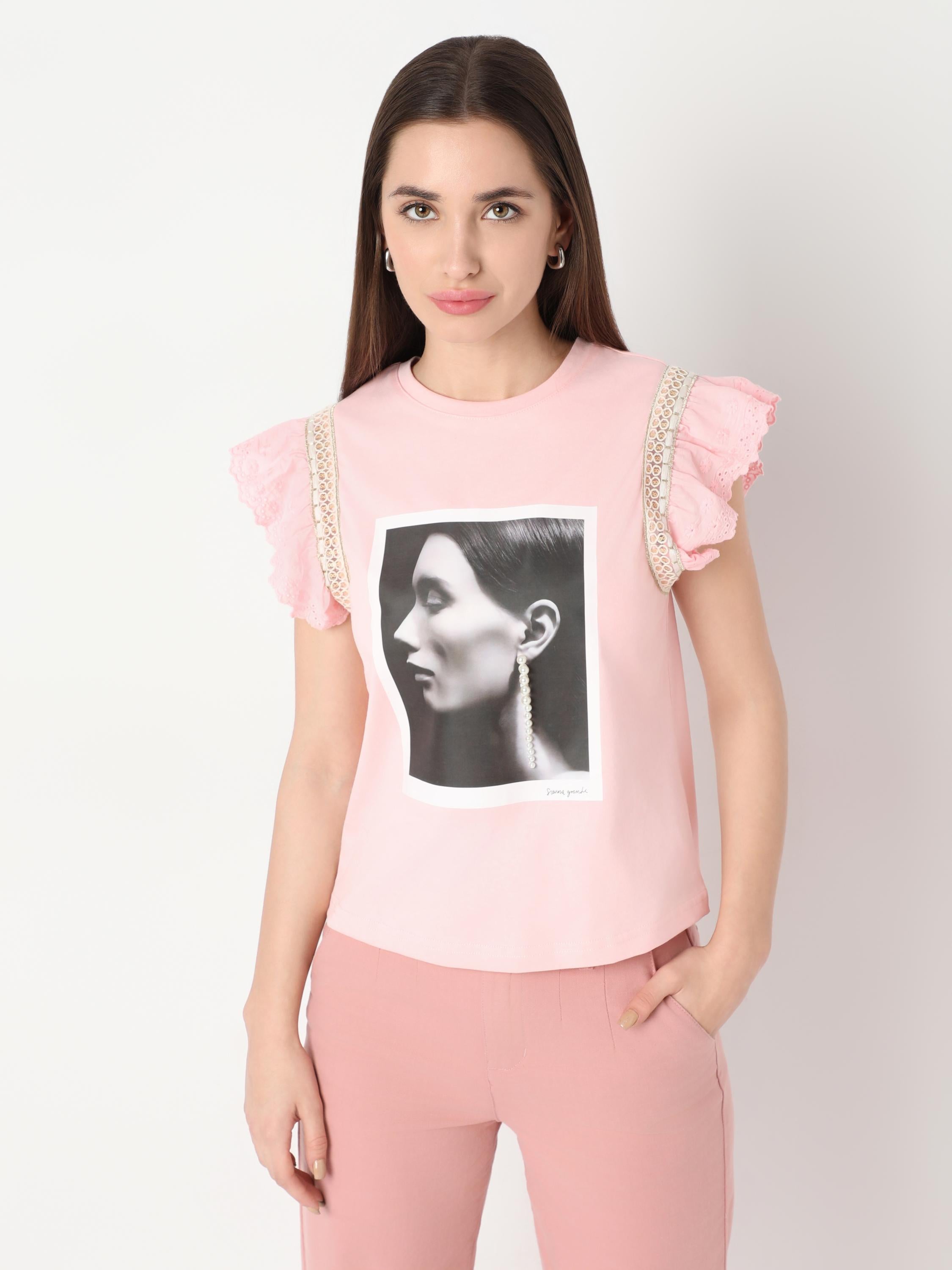 Graphic Ruffle Sleeve Top