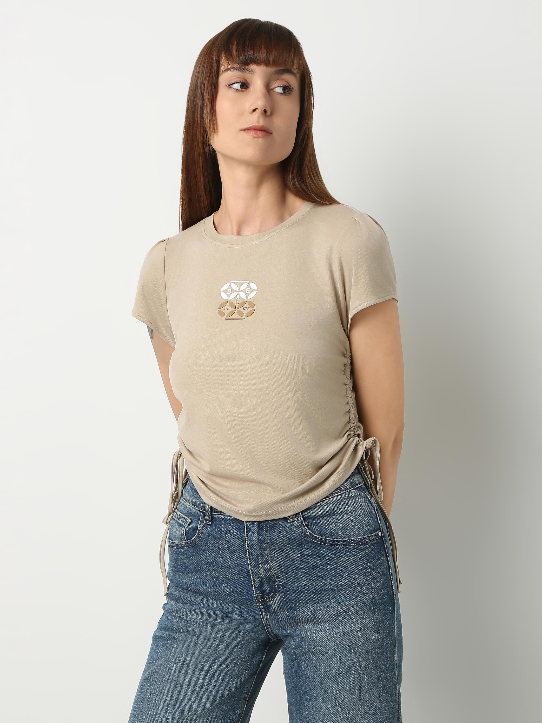 Ruched Side Tie Fitted Tee