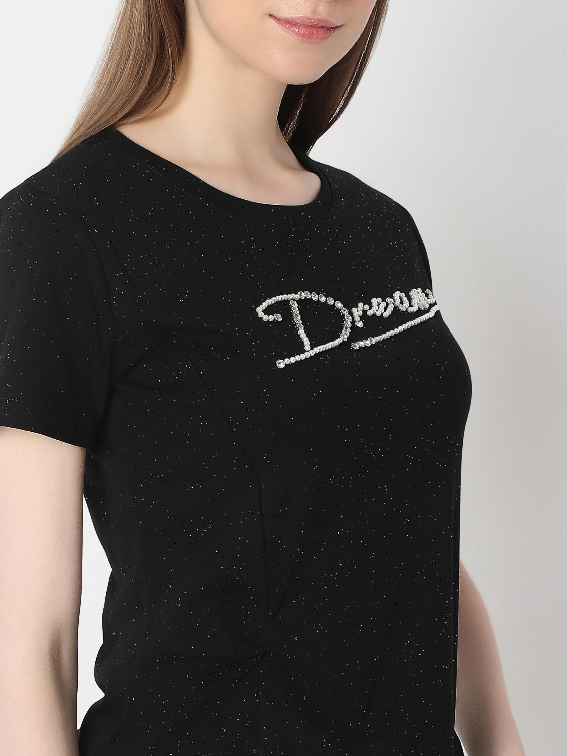 Premium Script Logo Top