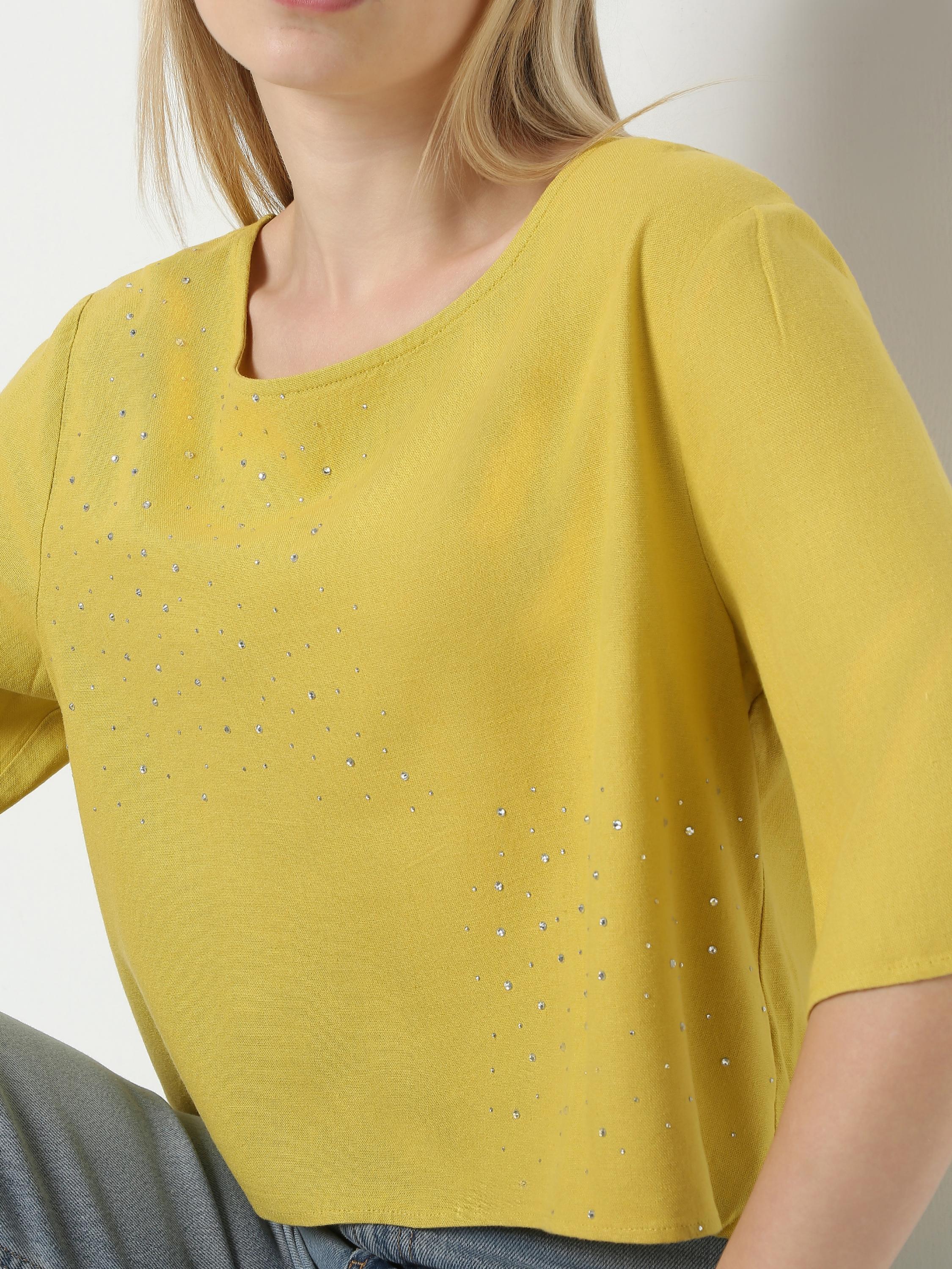 Rhinestone Detail Relaxed Top