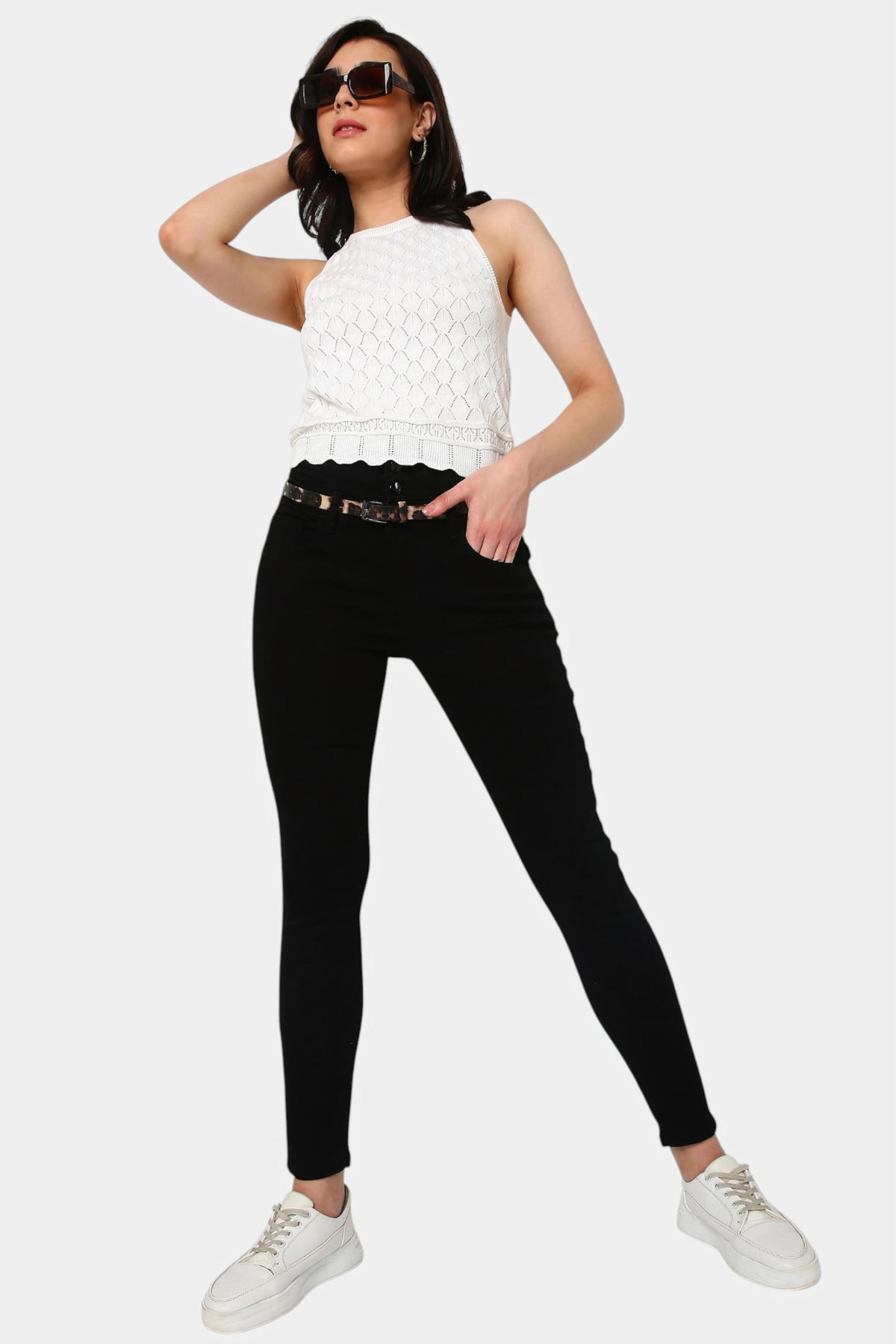Black High Rise Slim Fit Jeans