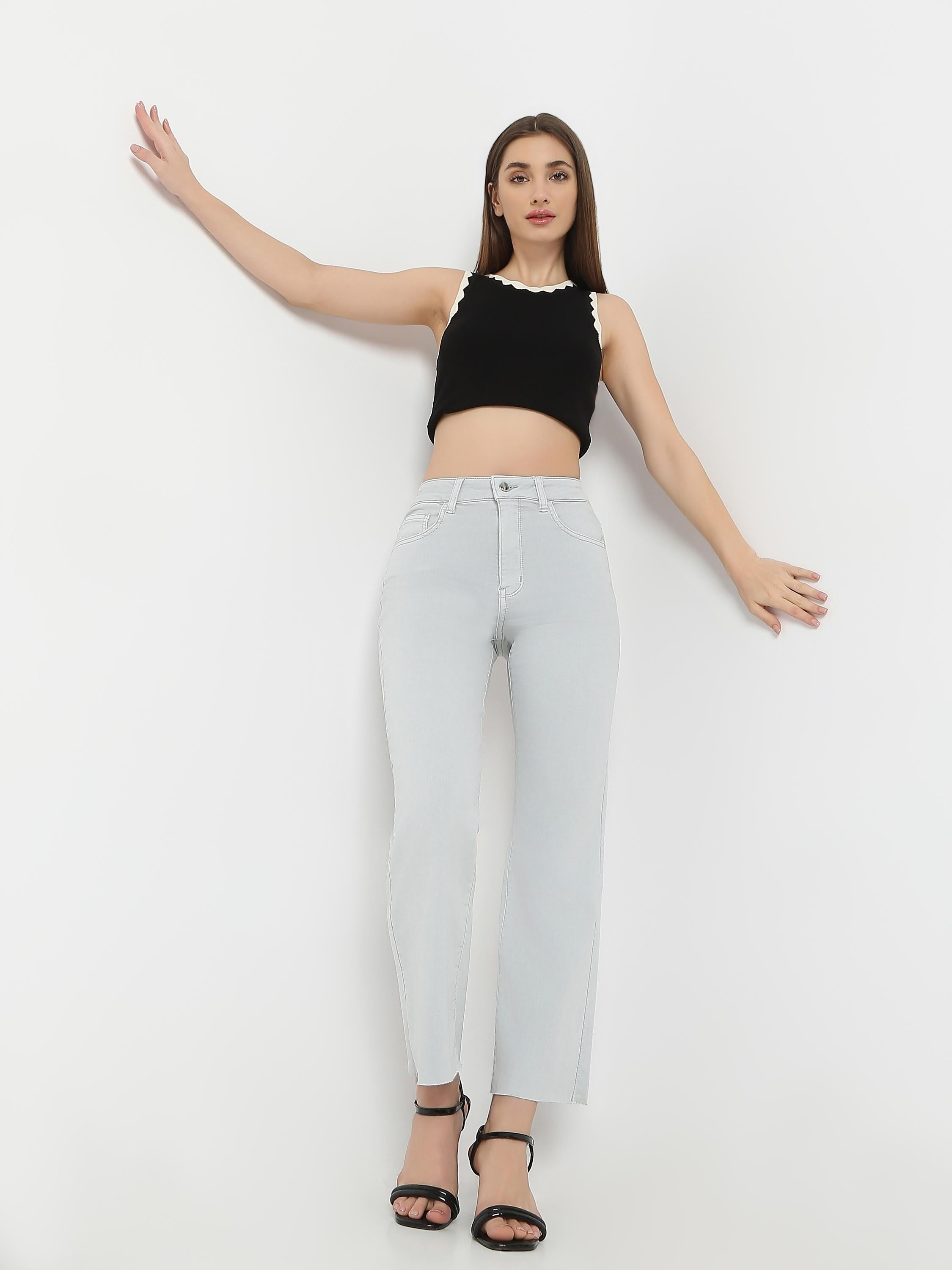 Straight-Leg Cropped Jeans