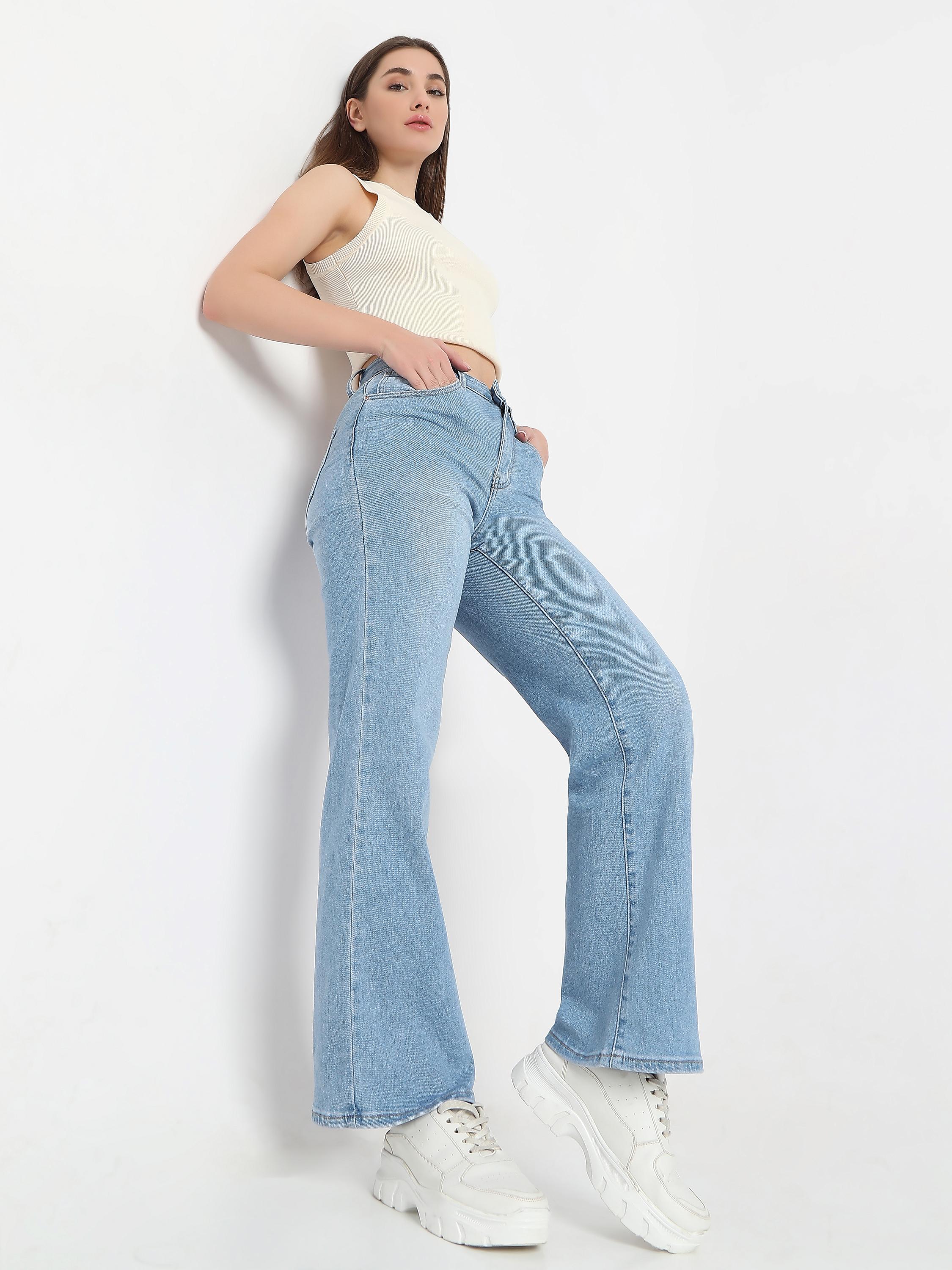 Straight-Leg High-Rise Jeans