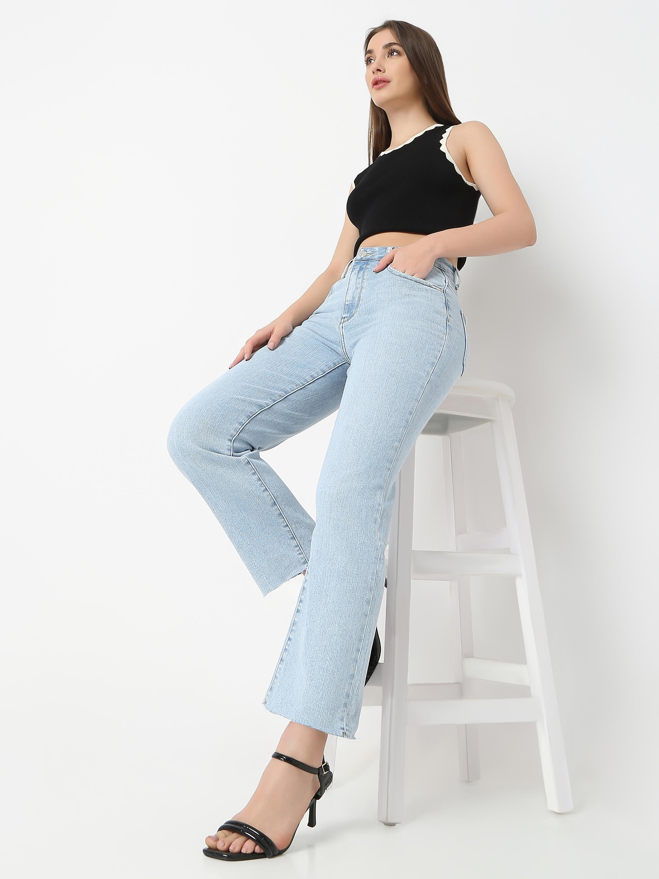 Mid-Rise Straight Jeans — Relaxed Fit