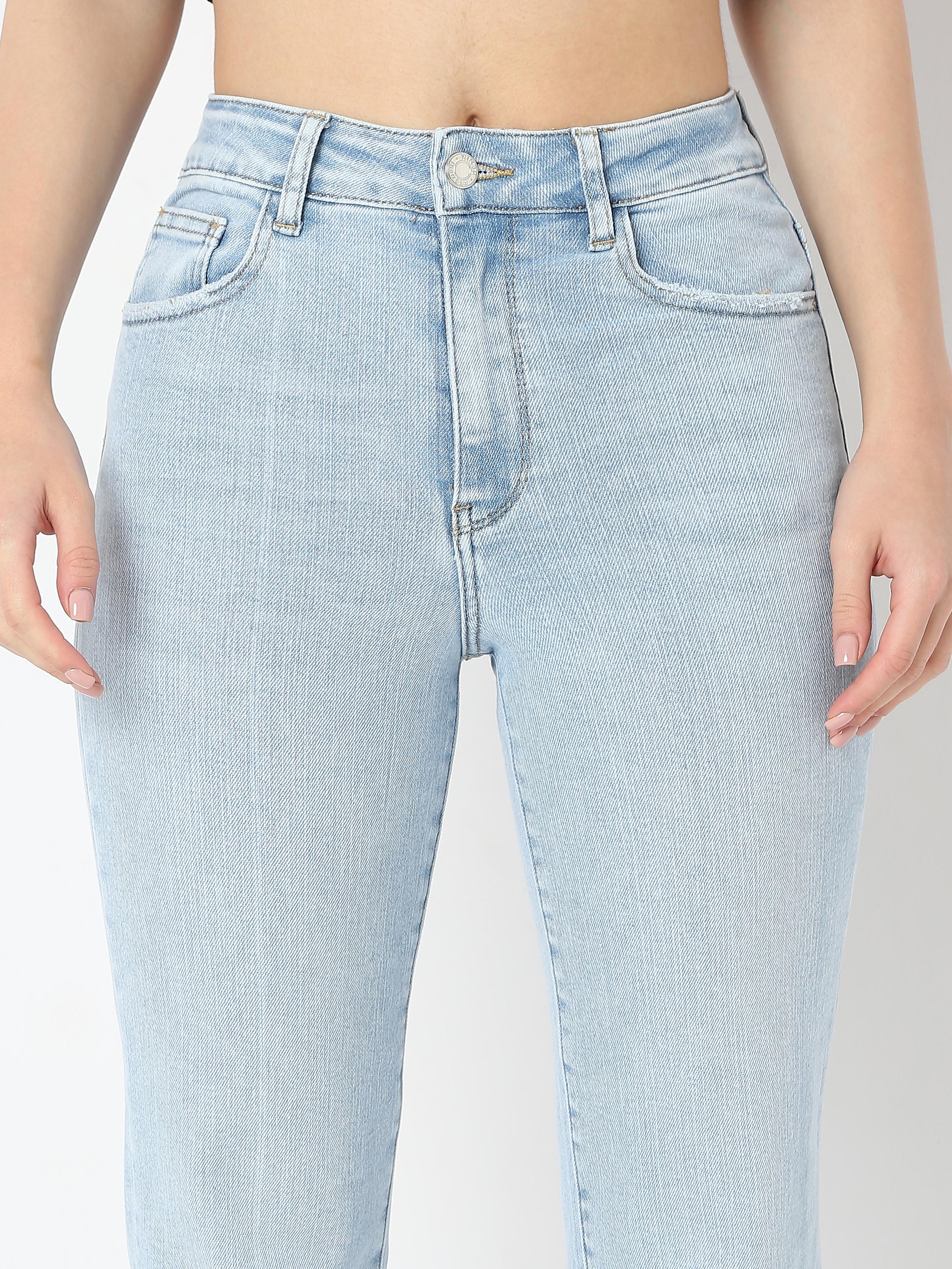 Mid-Rise Straight Jeans — Relaxed Fit