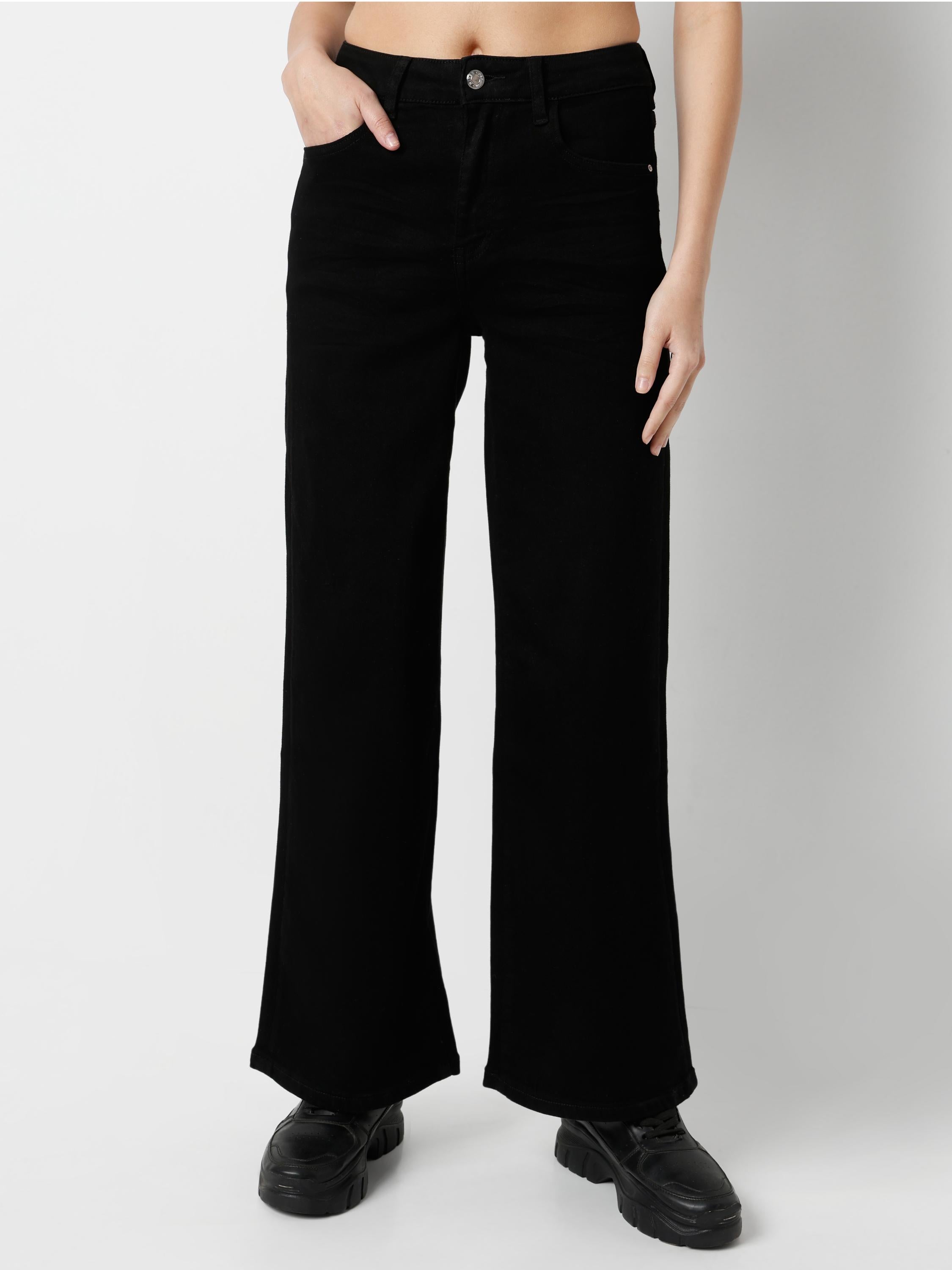 Contemporary Wide-Leg Jeans with Structured Fit