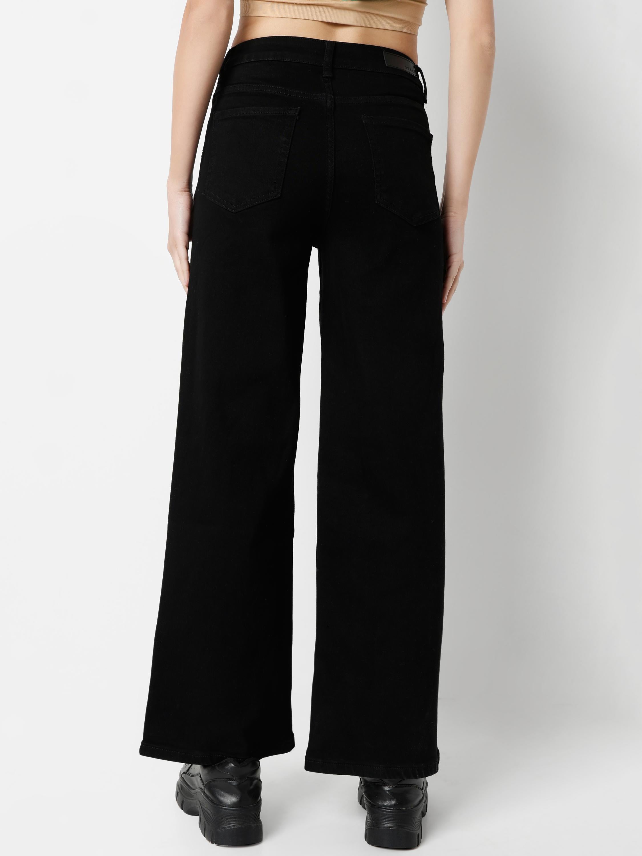Contemporary Wide-Leg Jeans with Structured Fit