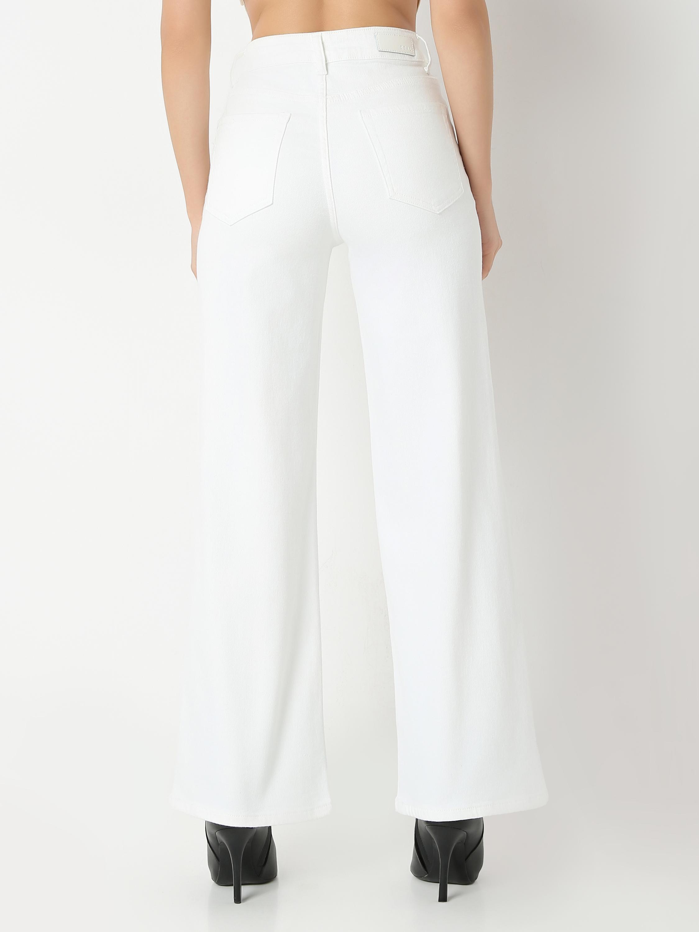 Contemporary Wide-Leg Jeans with Structured Fit