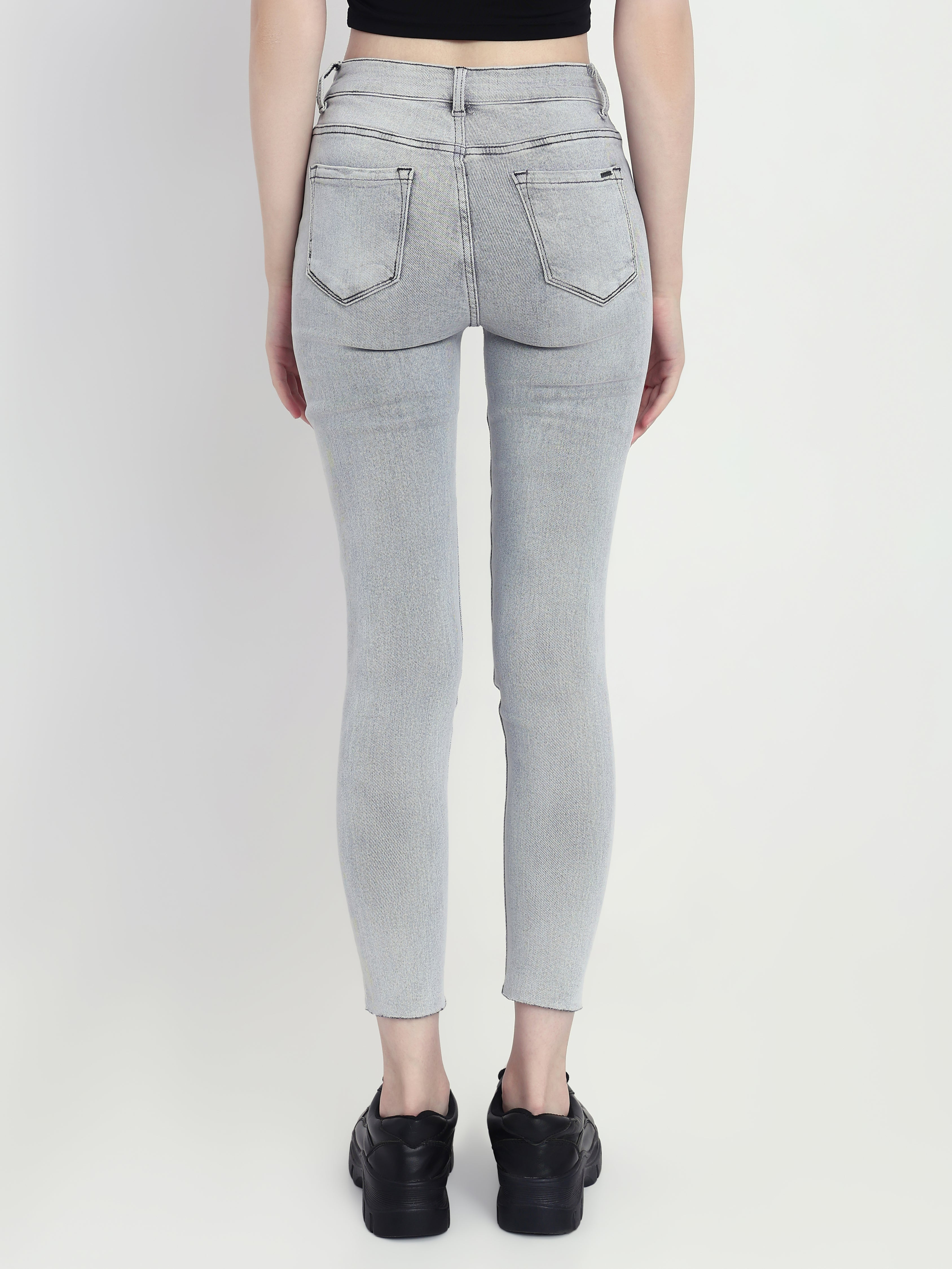 Women’s Skinny Jeans