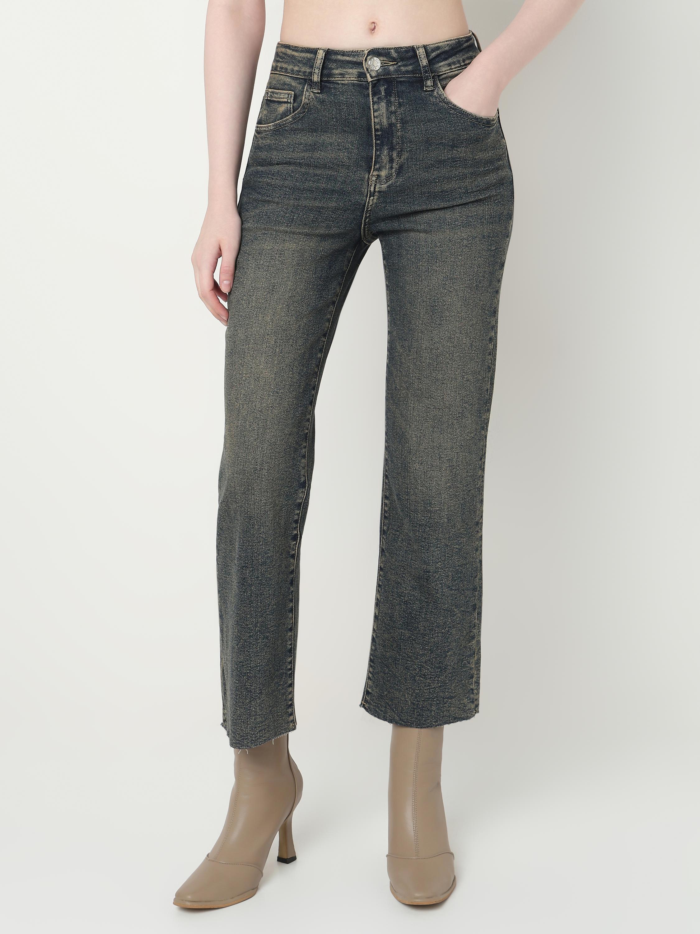 The Vintage Edit – Straight Crop Jeans with Raw Hem