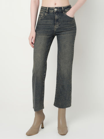 The Vintage Edit – Straight Crop Jeans with Raw Hem