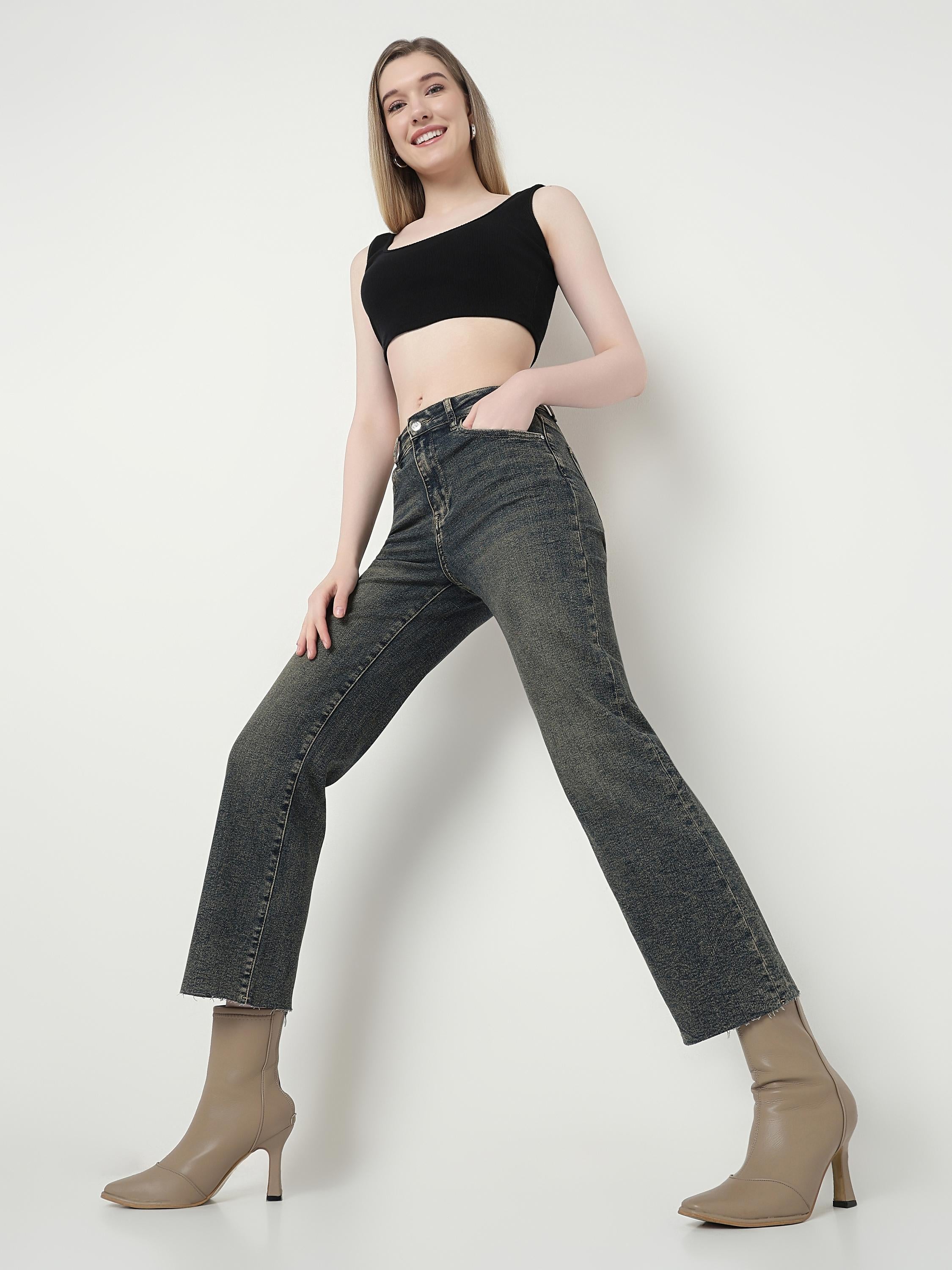 The Vintage Edit – Straight Crop Jeans with Raw Hem