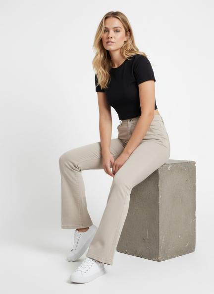 Women’s Skinny Fit Jeans