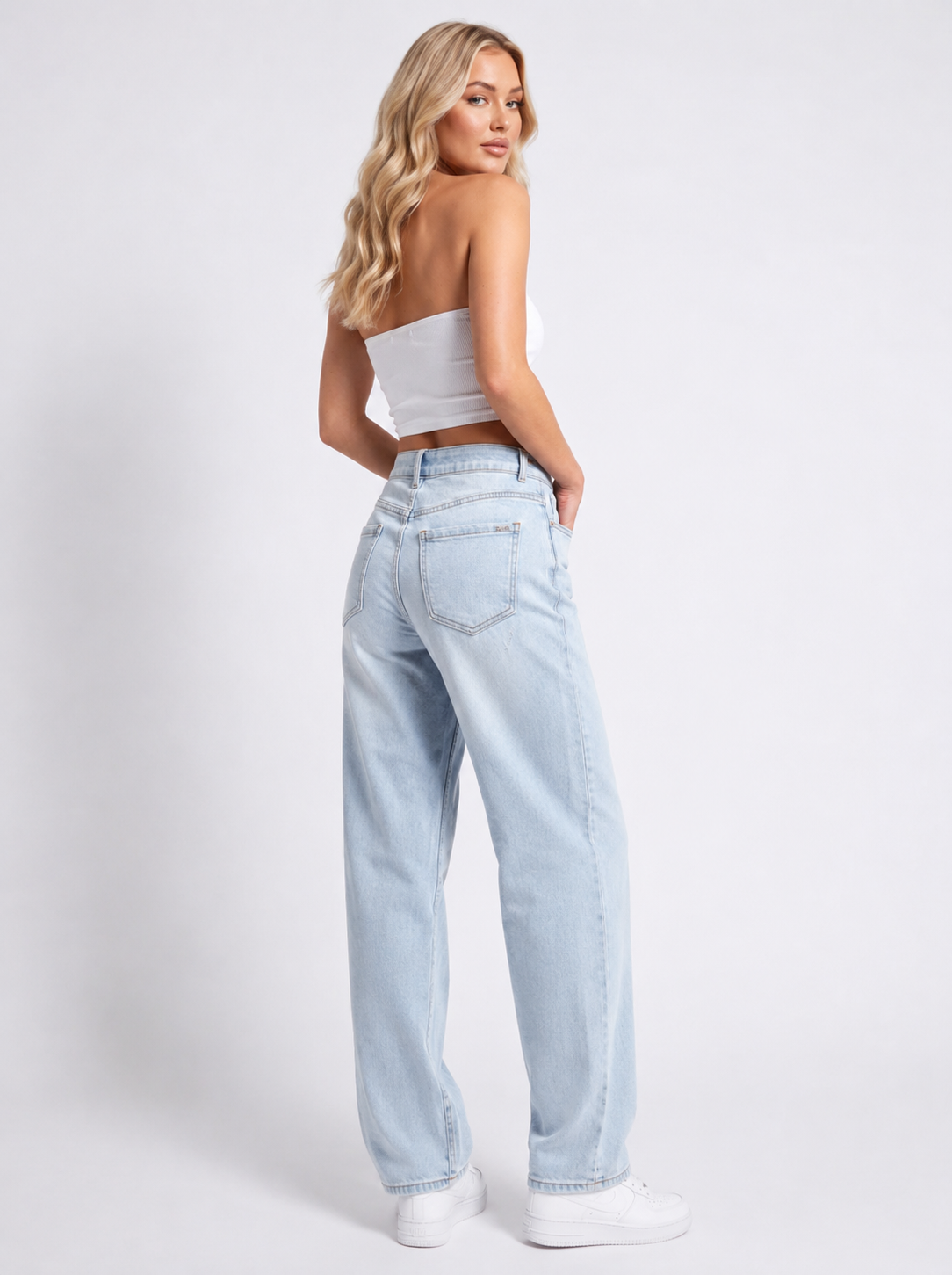 Barrel Leg Jeans