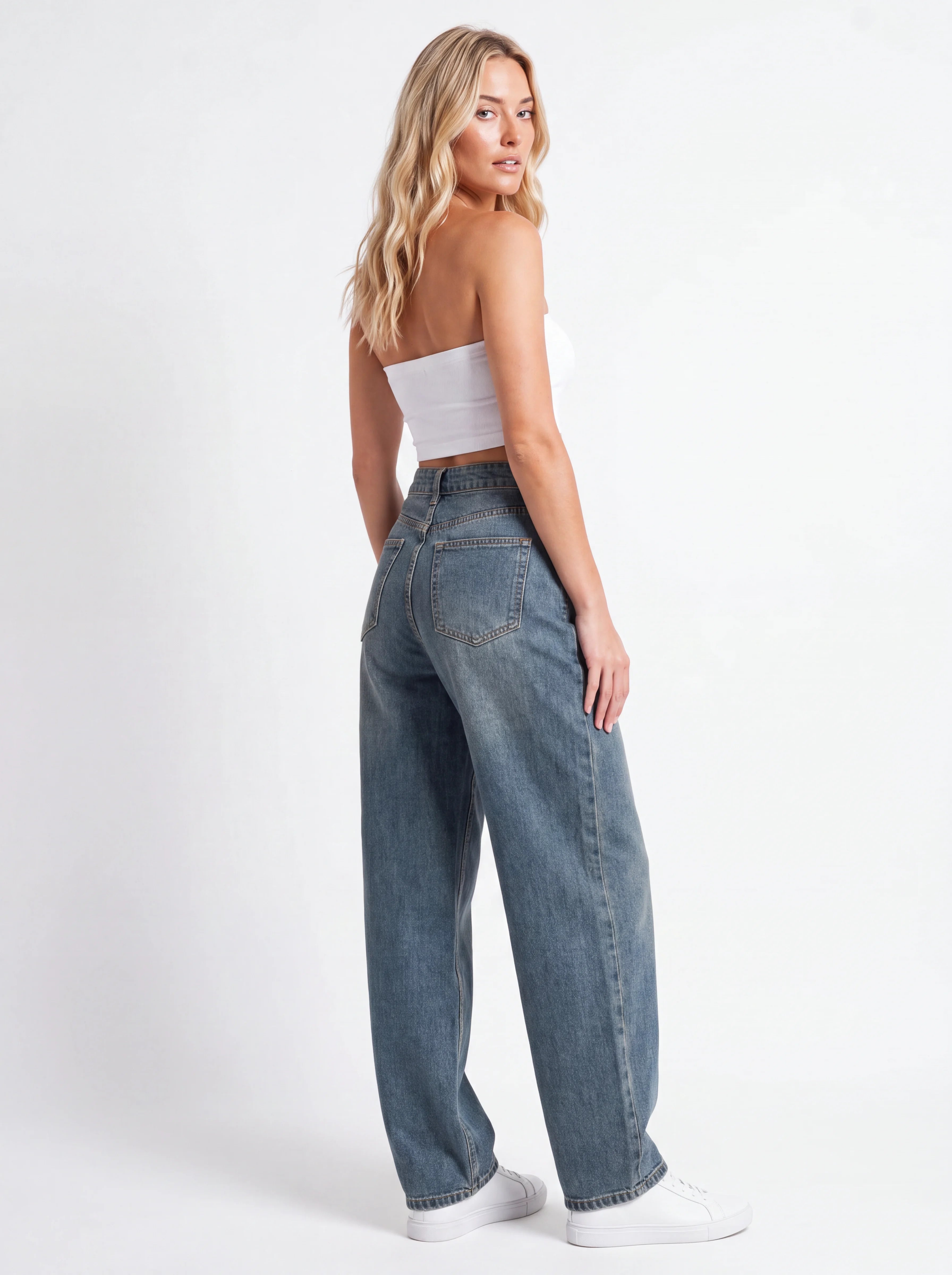 Barrel Leg Jeans