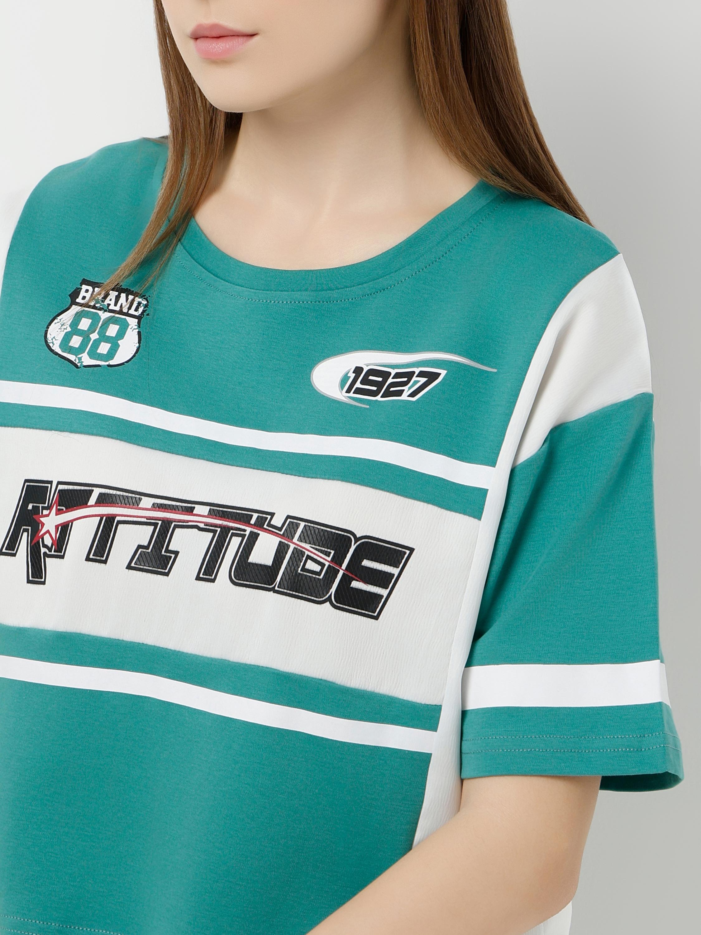 Graphic Sporty Crop Top