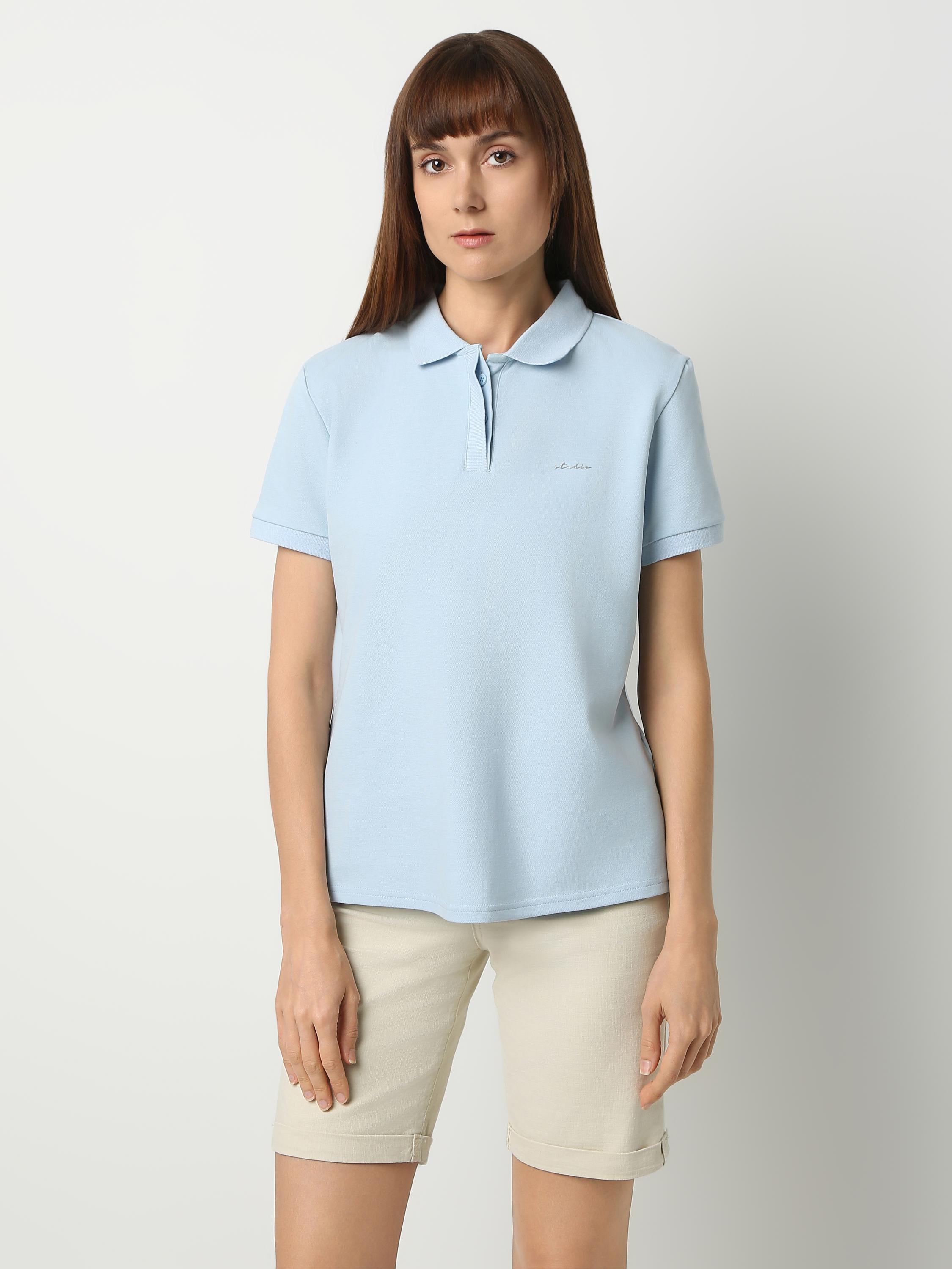 Minimalist Polo with Tailored Fit