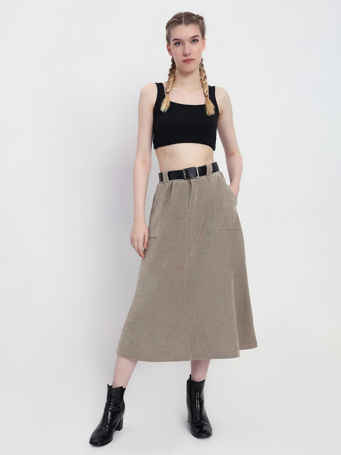 Retro-Inspired Midi Skirt