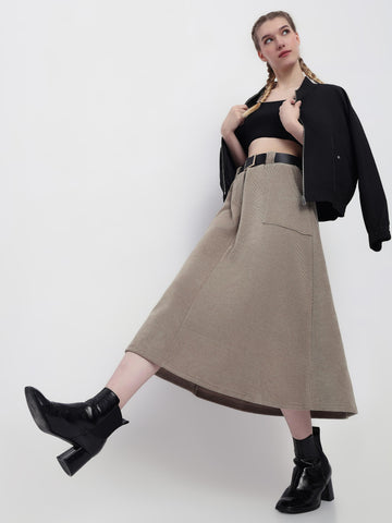Retro-Inspired Midi Skirt