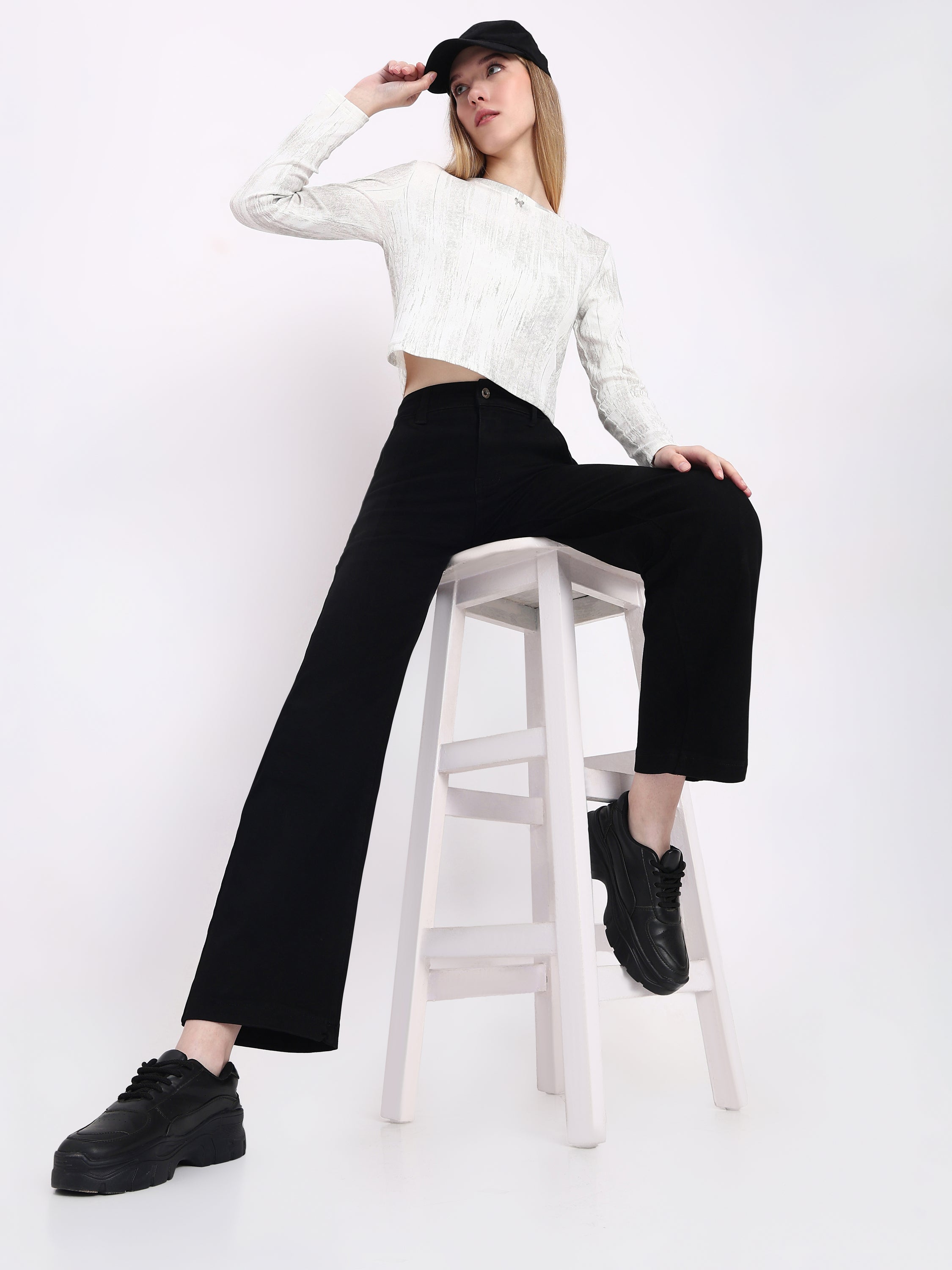 Textured Long Sleeve Crop Top