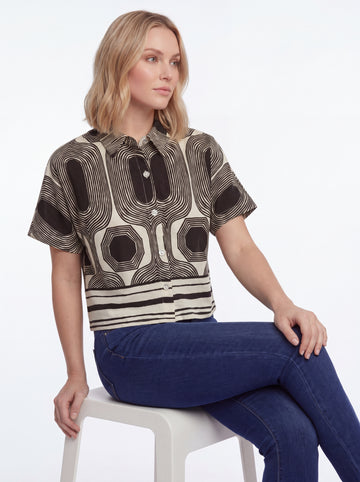 Abstract Print Short Sleeve Knit Pullover Top