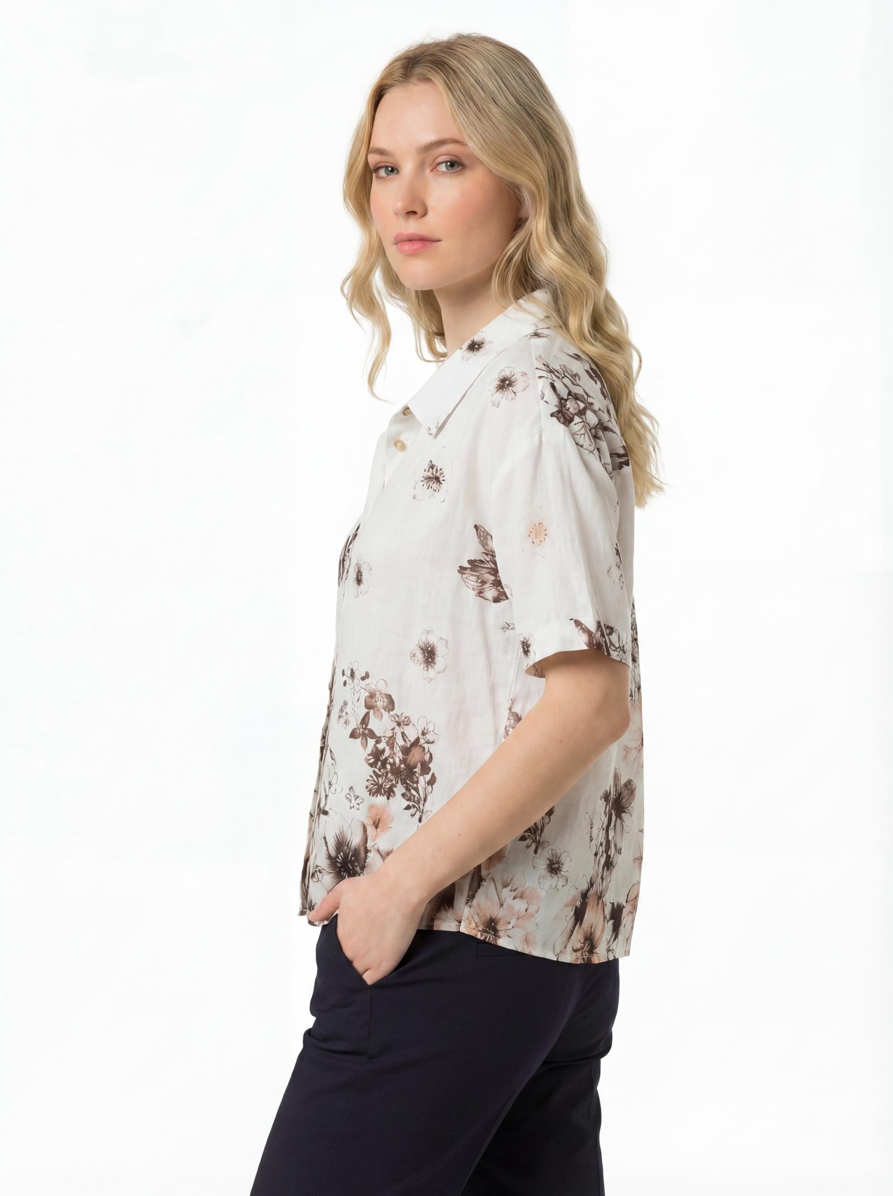 Women Floral Print Casual Shirt