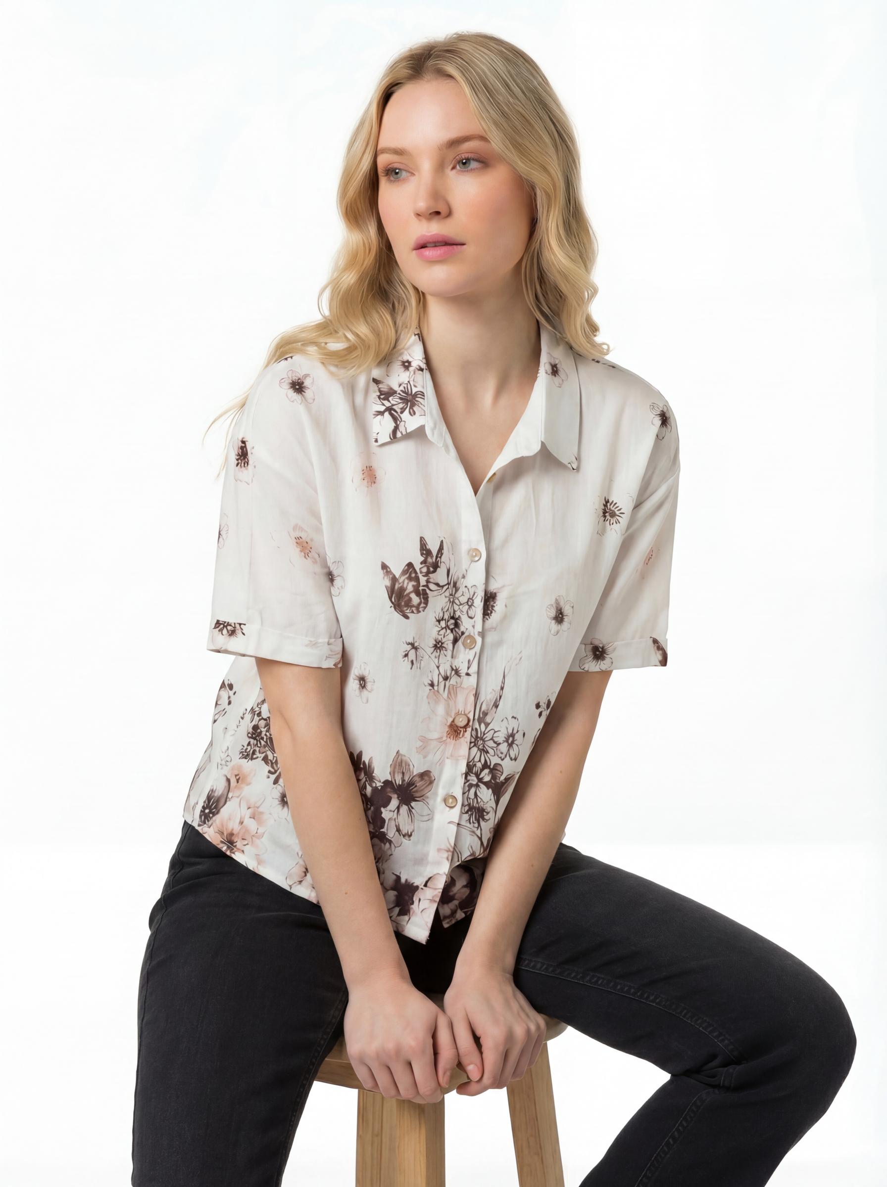 Women Floral Print Casual Shirt