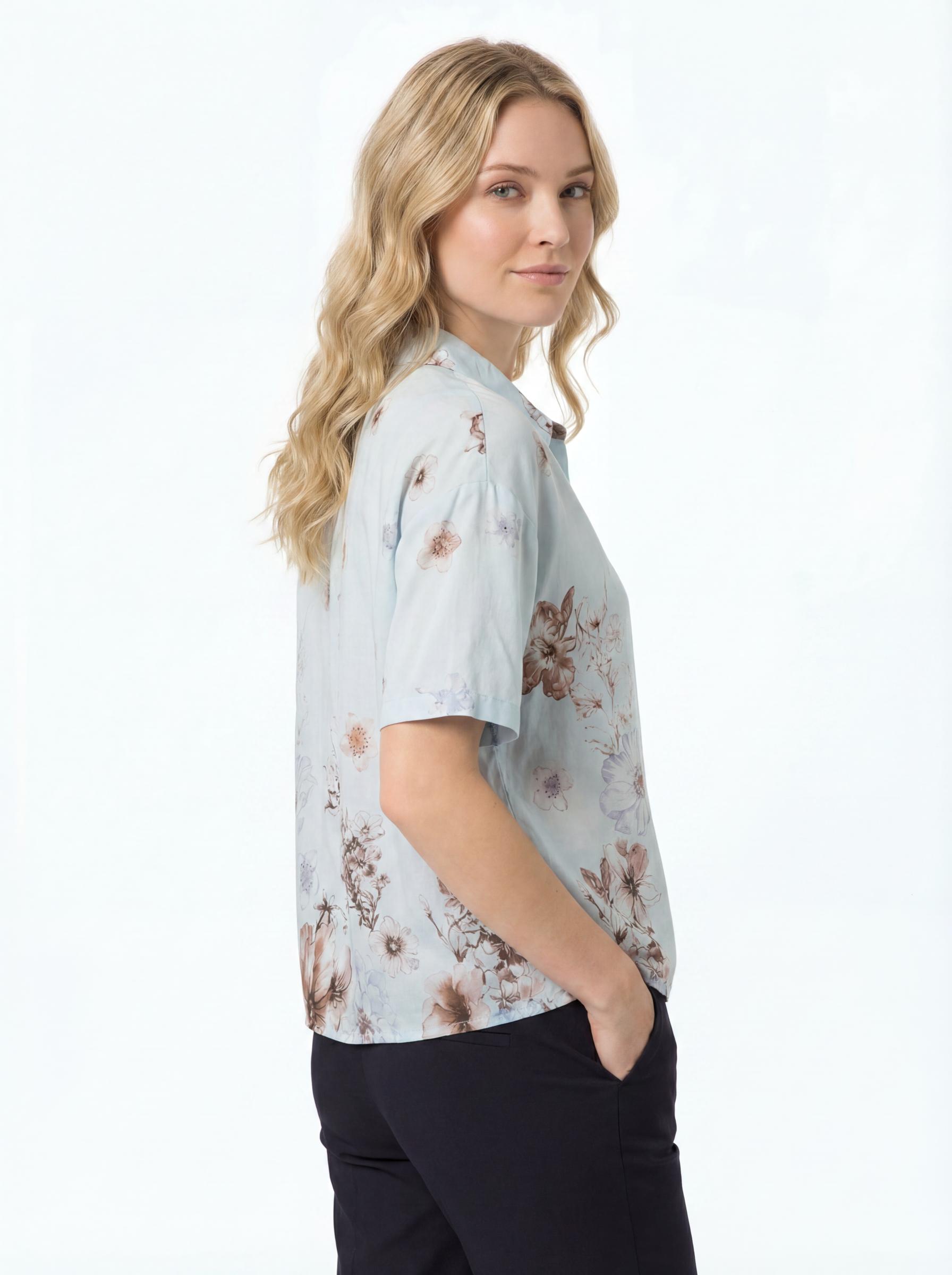 Women Floral Print Casual Shirt