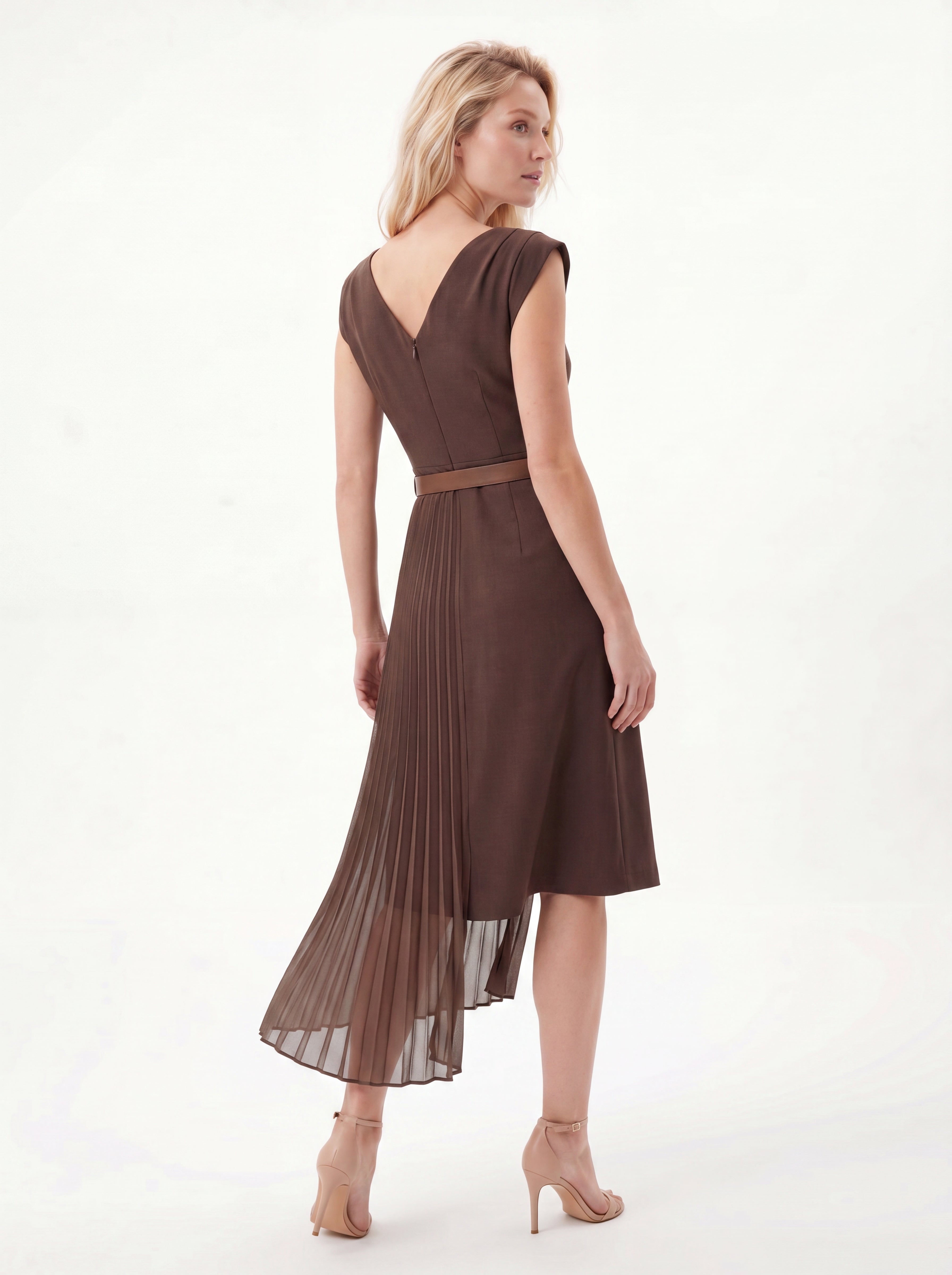 Pleated Sleeveless Midi Dress
