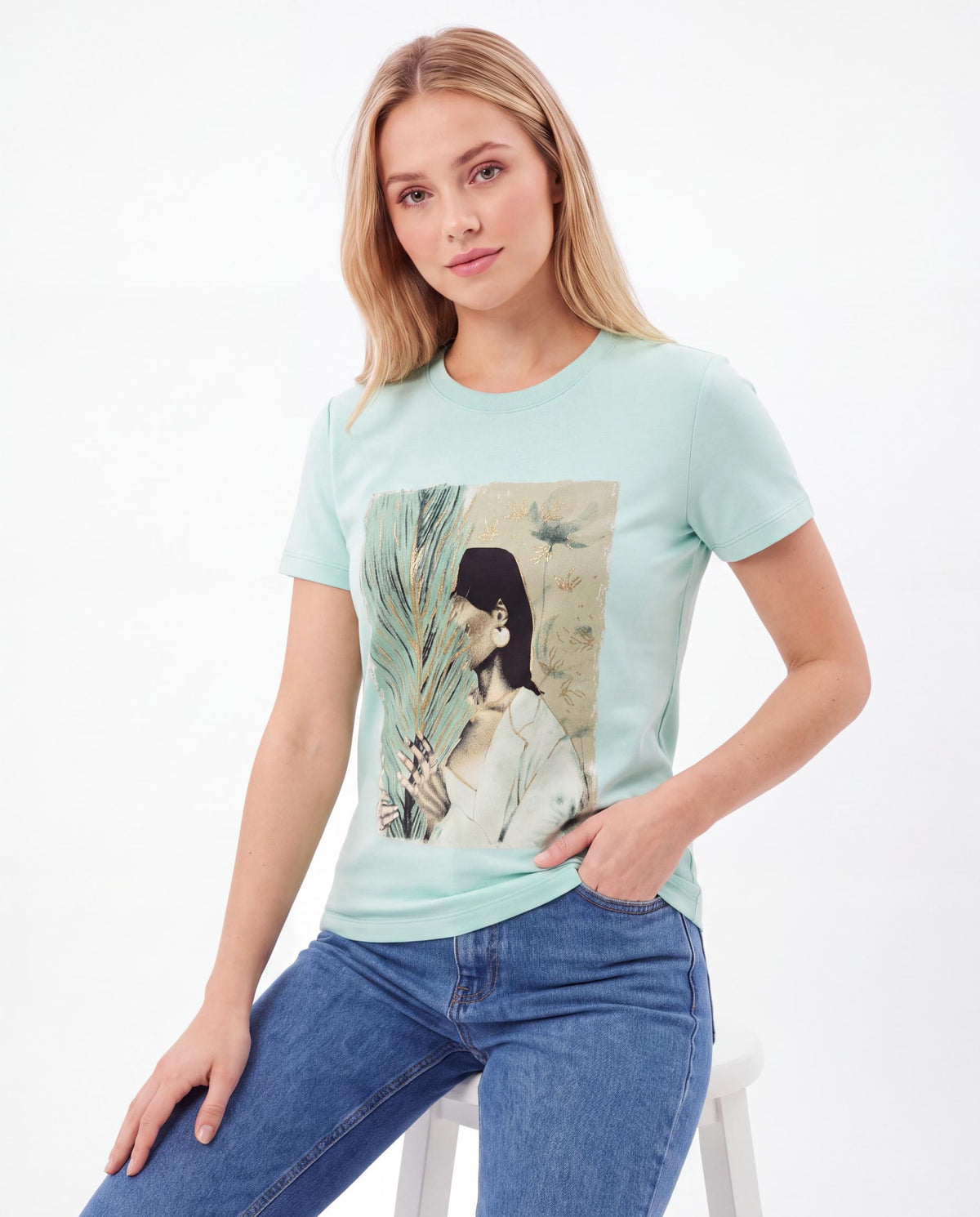Art Print Crew Neck T-Shirt