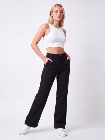 Relaxed Wide-Leg Jeans