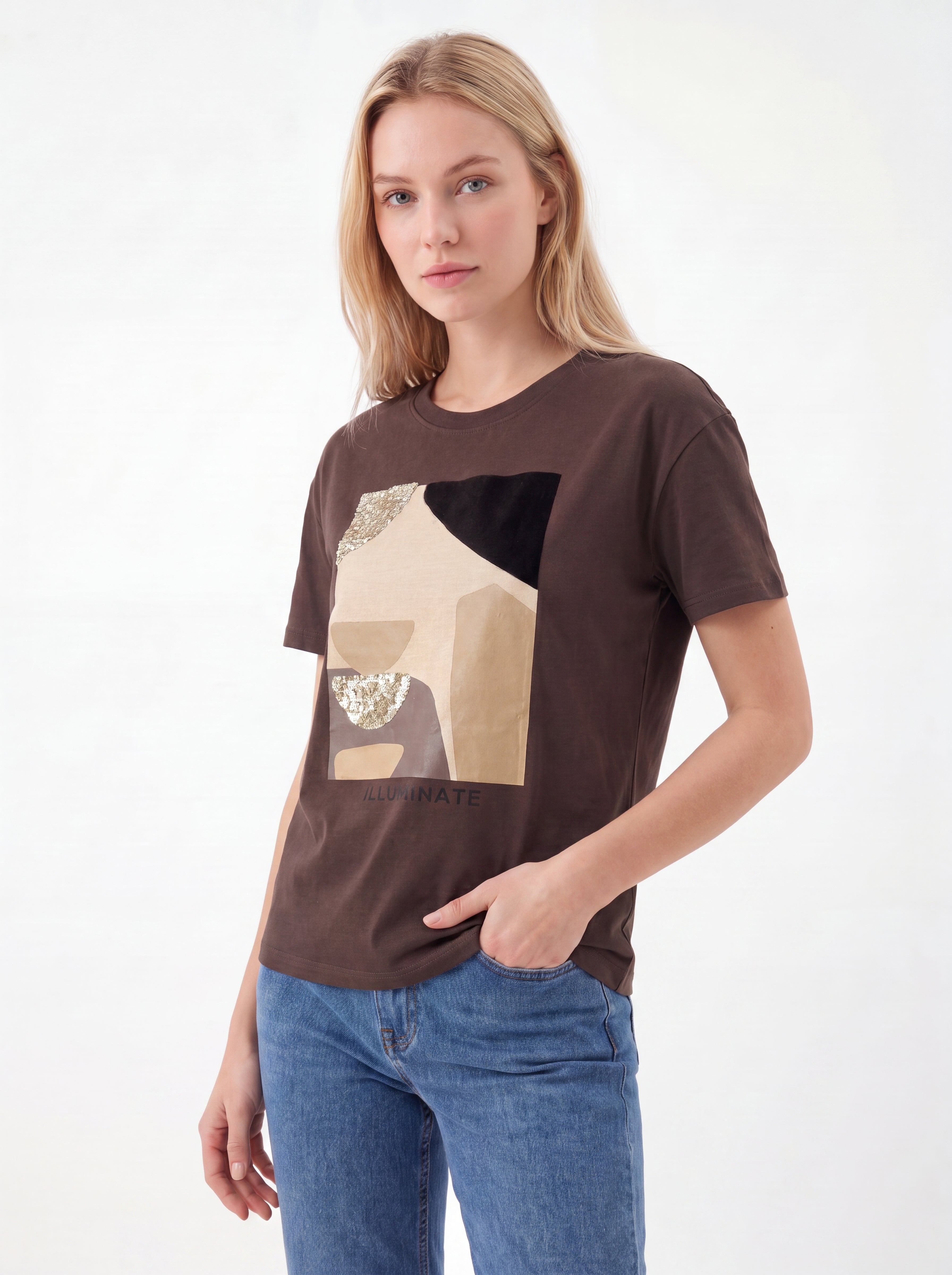 Illuminate Abstract Print Sequin T-shirt